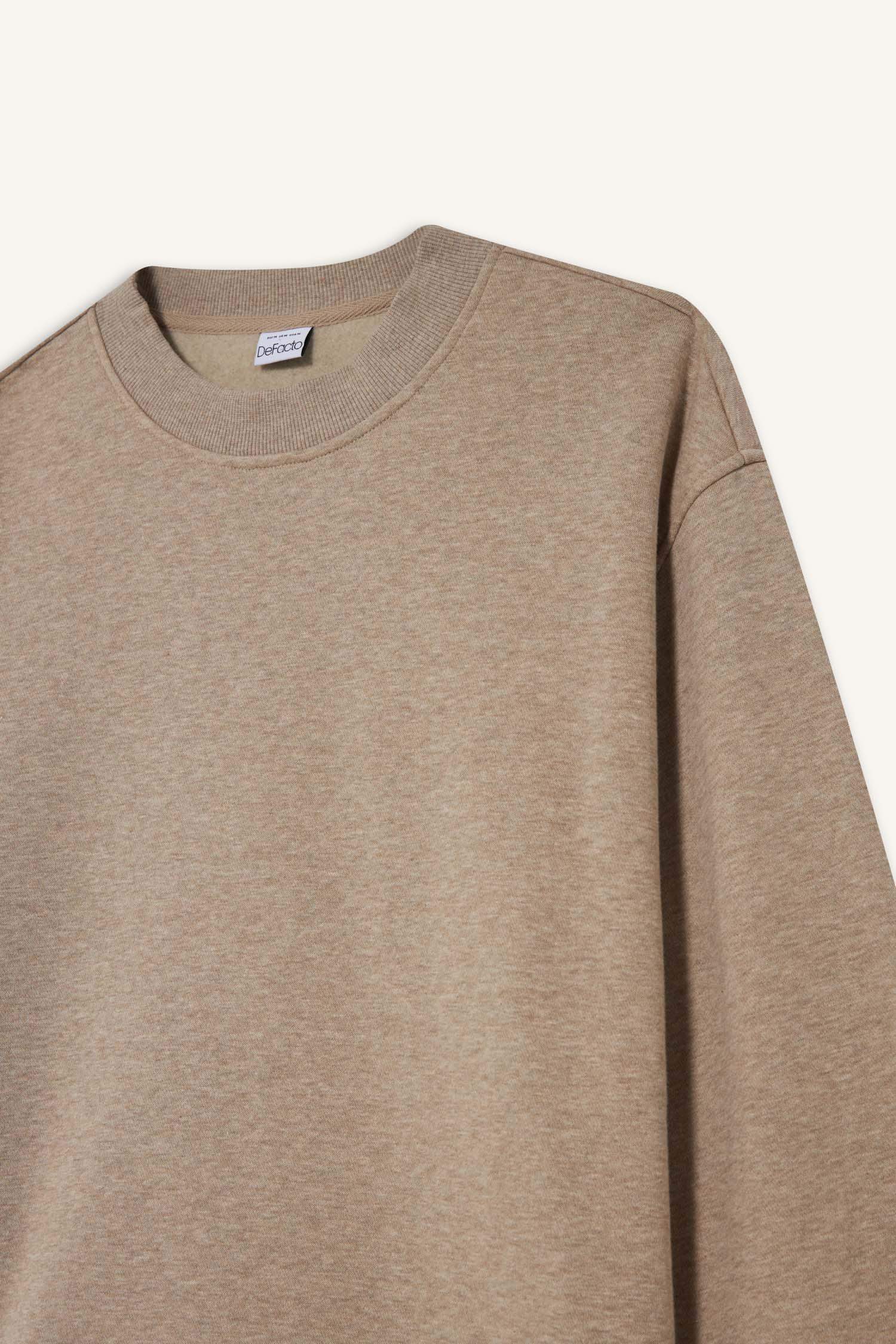 Relax Fit Bisiklet Yaka Kalın Kumaş Sweatshirt