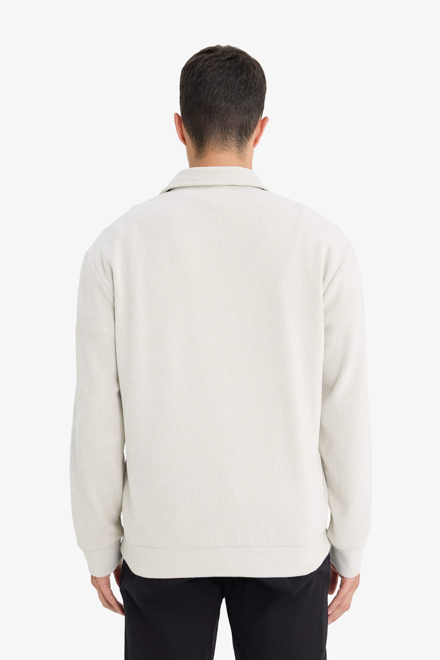 Regular Fit Polo Yaka Yarım Fermuarlı Fitilli Kadife Sweatshirt