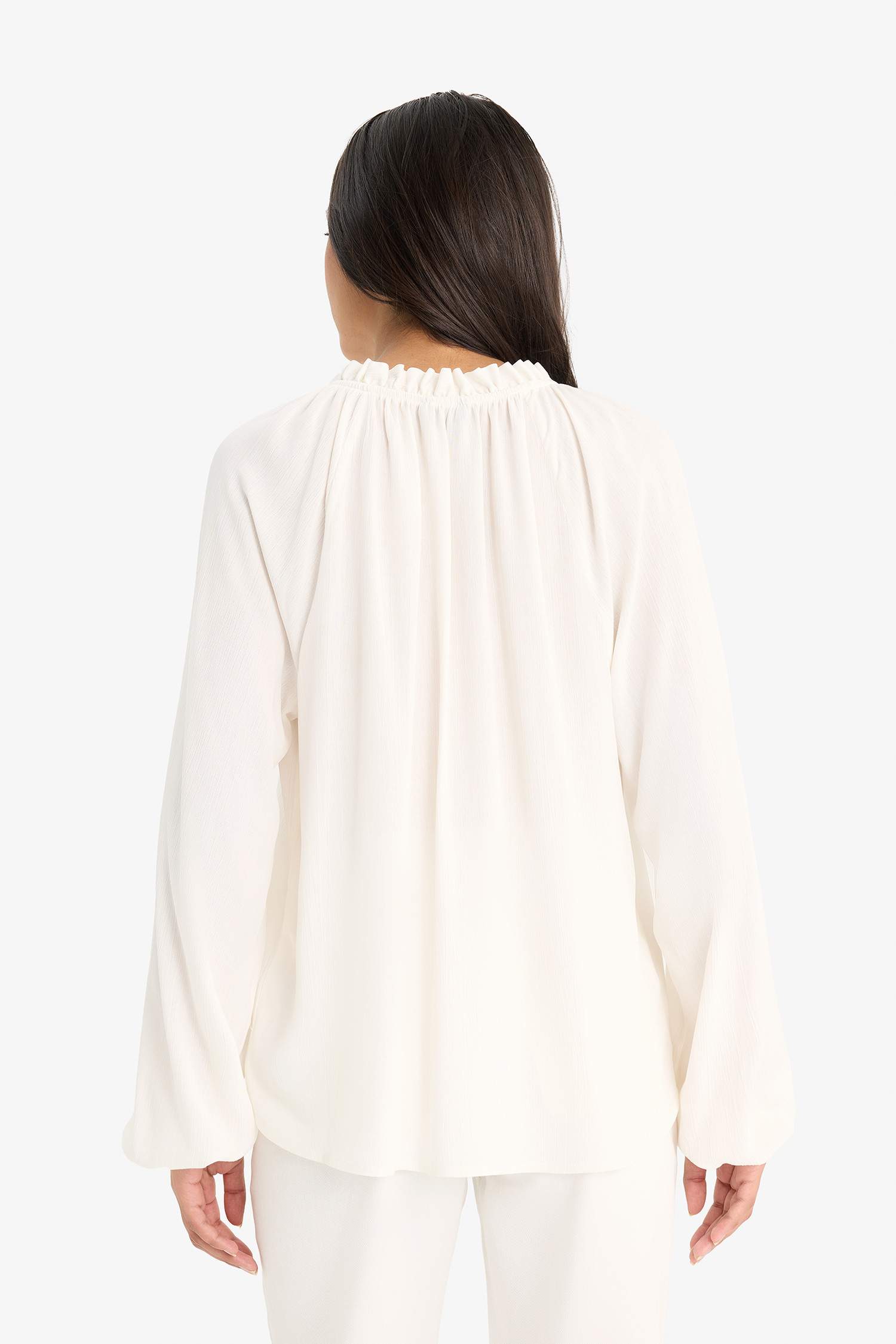 Regular Fıt Bisiklet Yaka Krinkıl Kumaş Uzun Kollu Bluz