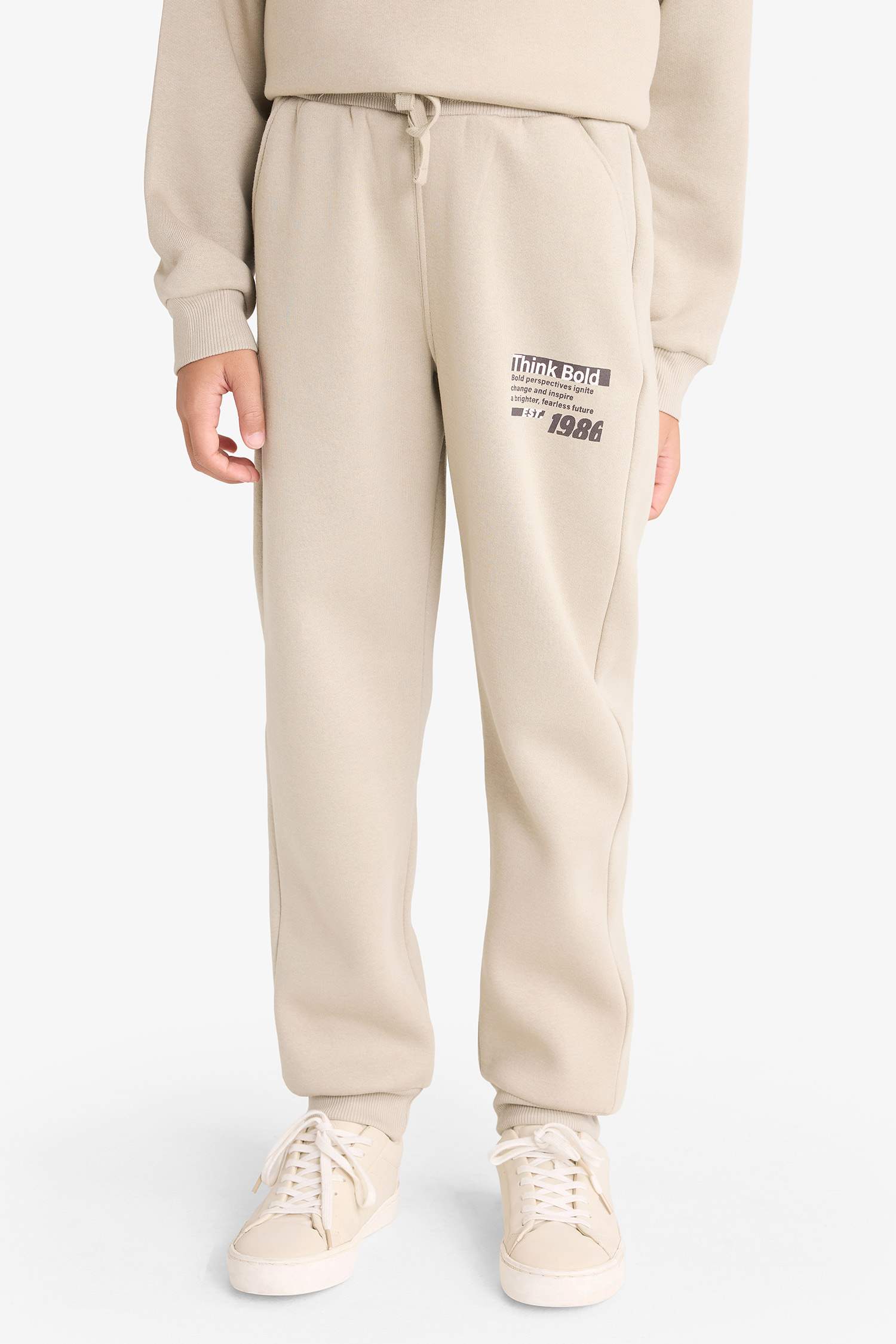 بنطرون بجامة رياضي ولادي قصة عادية بخصر مطاطي