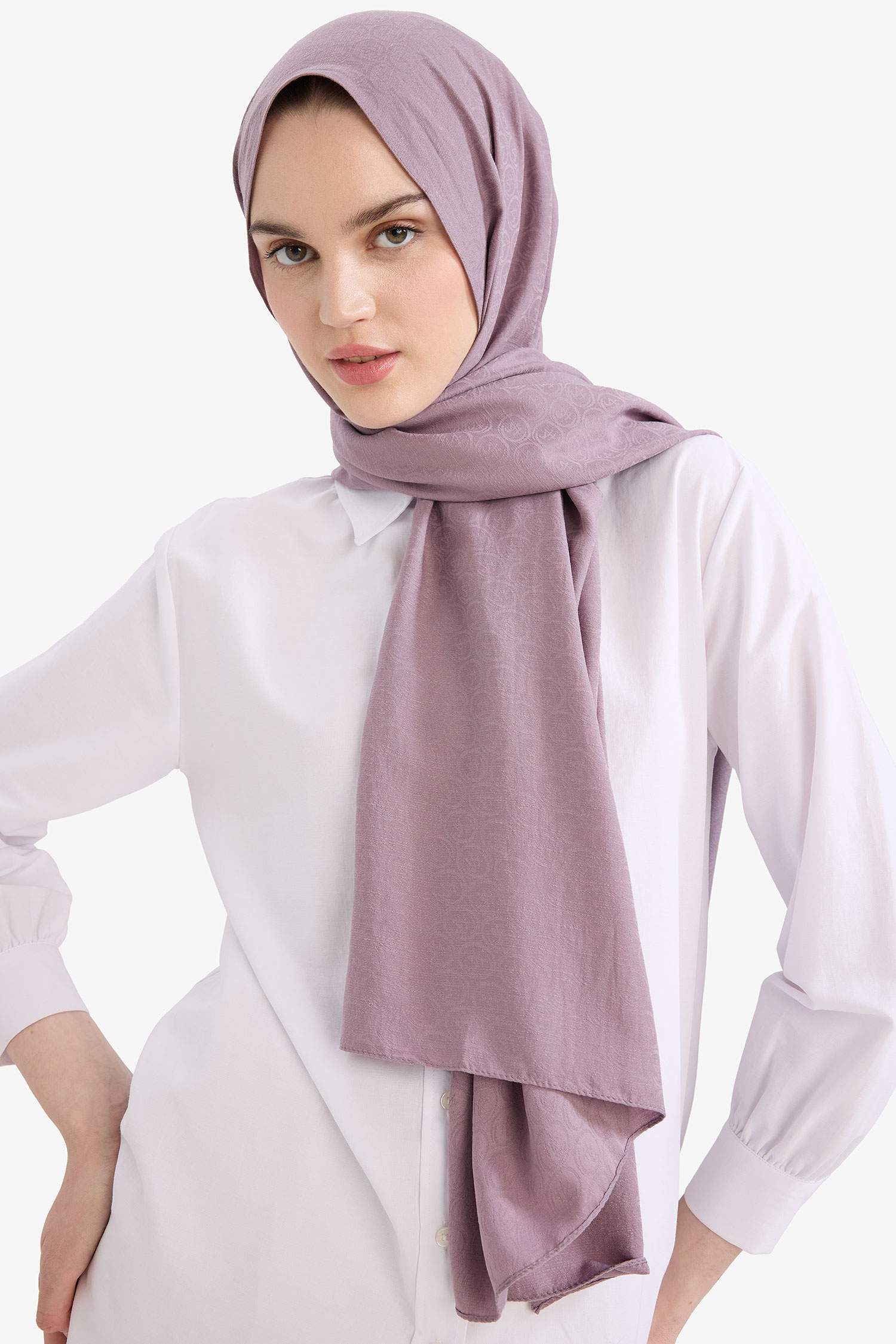 Женский хиджаб с эффектом морщин