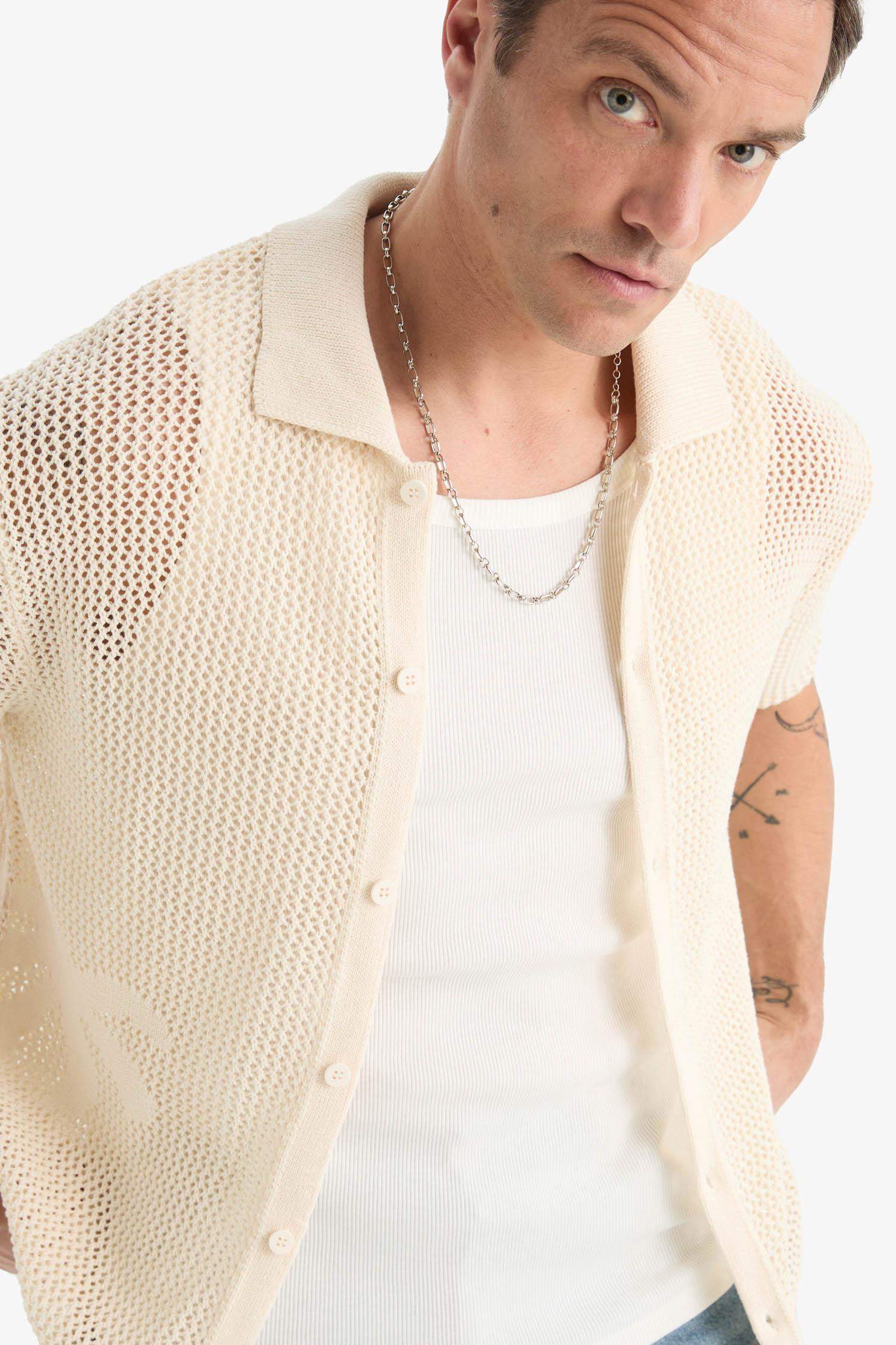 Standart Fit Polo Yaka Triko Kısa Kollu Tişört