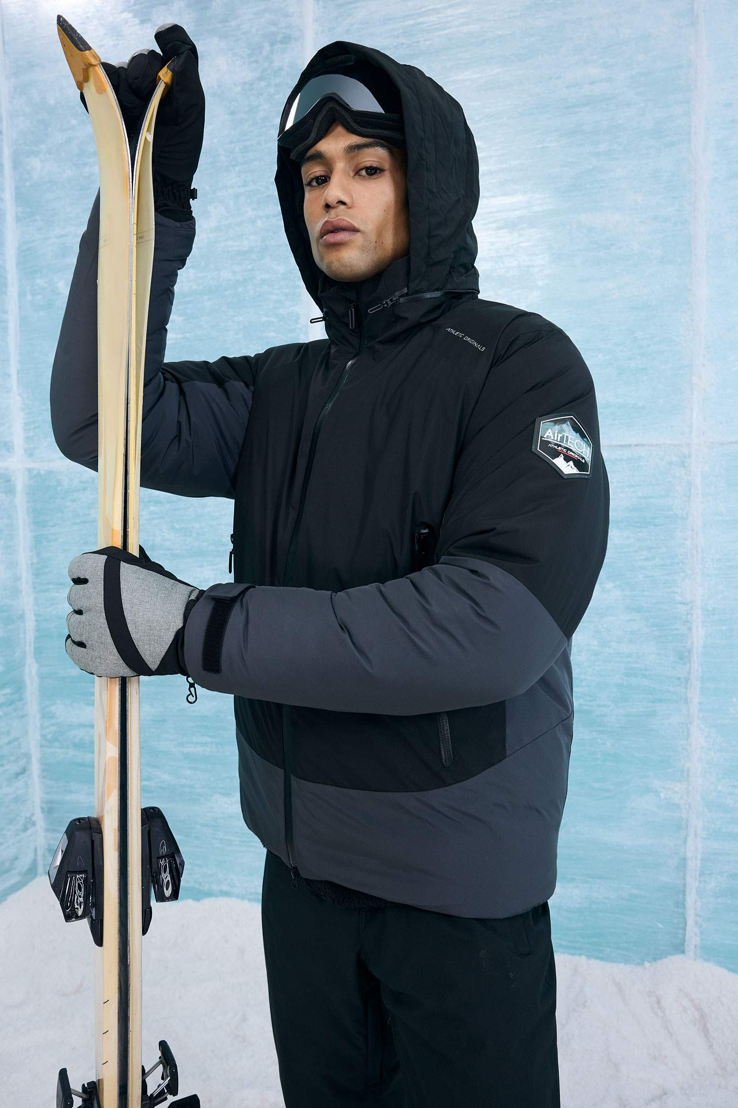 جاكيت دودون قصة عادية بغطاء للرأس طارد للماء