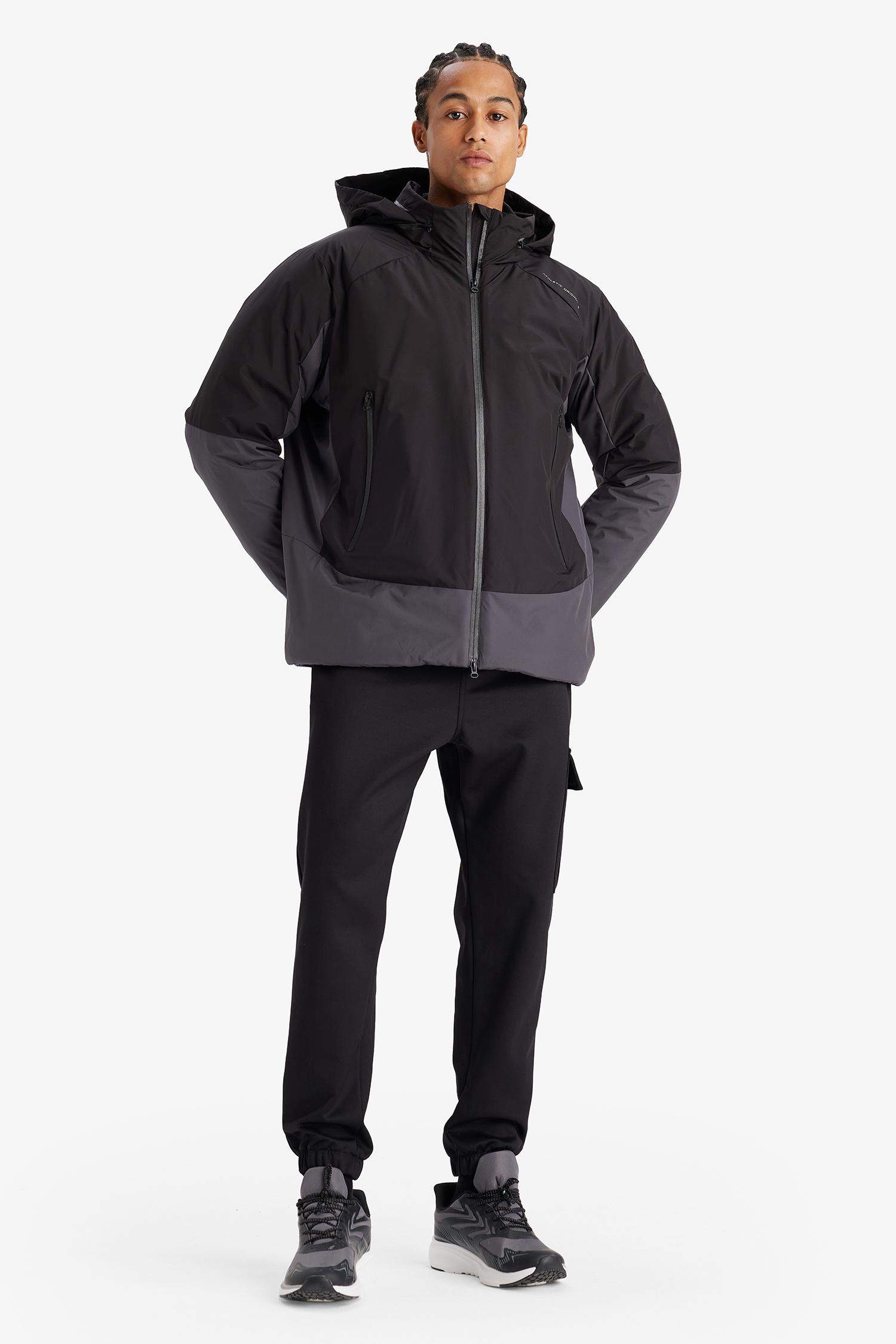 جاكيت دودون قصة عادية بغطاء للرأس طارد للماء