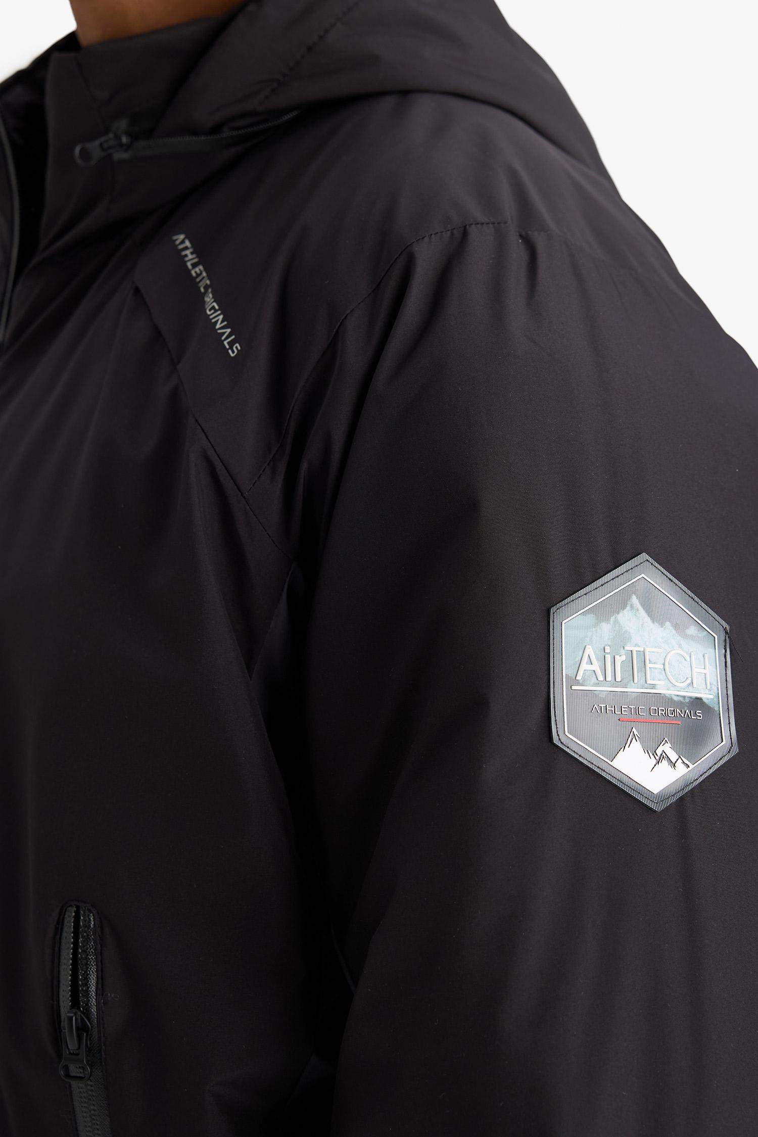 Water Repellent Regular Fit Puffer Jacket