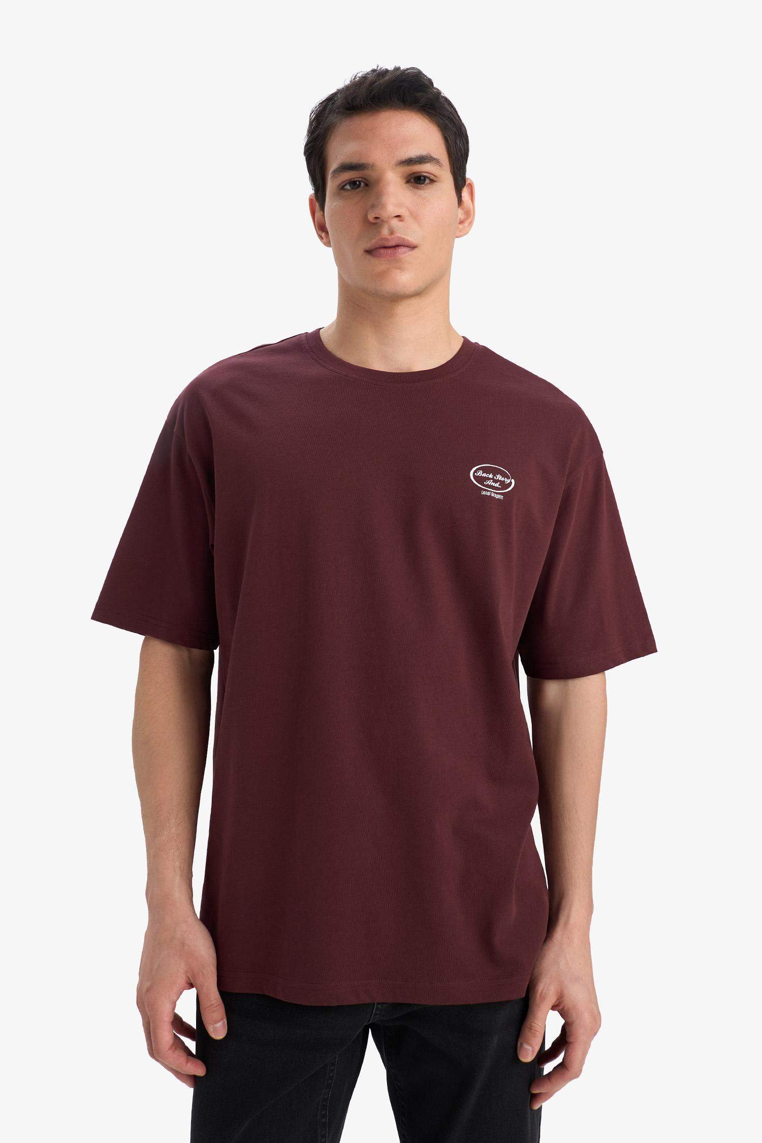 %100 Pamuk Boxy Fit Rahat Kesim Bisiklet Yaka Sırt Baskılı Kısa Kollu Tişört