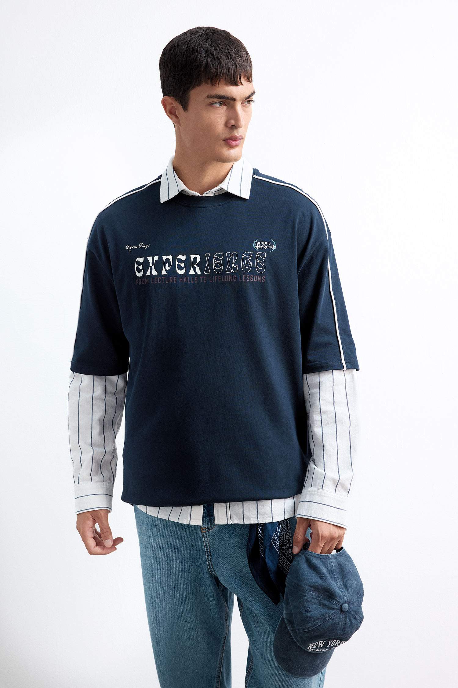 %100 Pamuk Loose Fit Rahat Kesim Bisiklet Yaka Sırt Baskılı Kısa Kollu Tişört