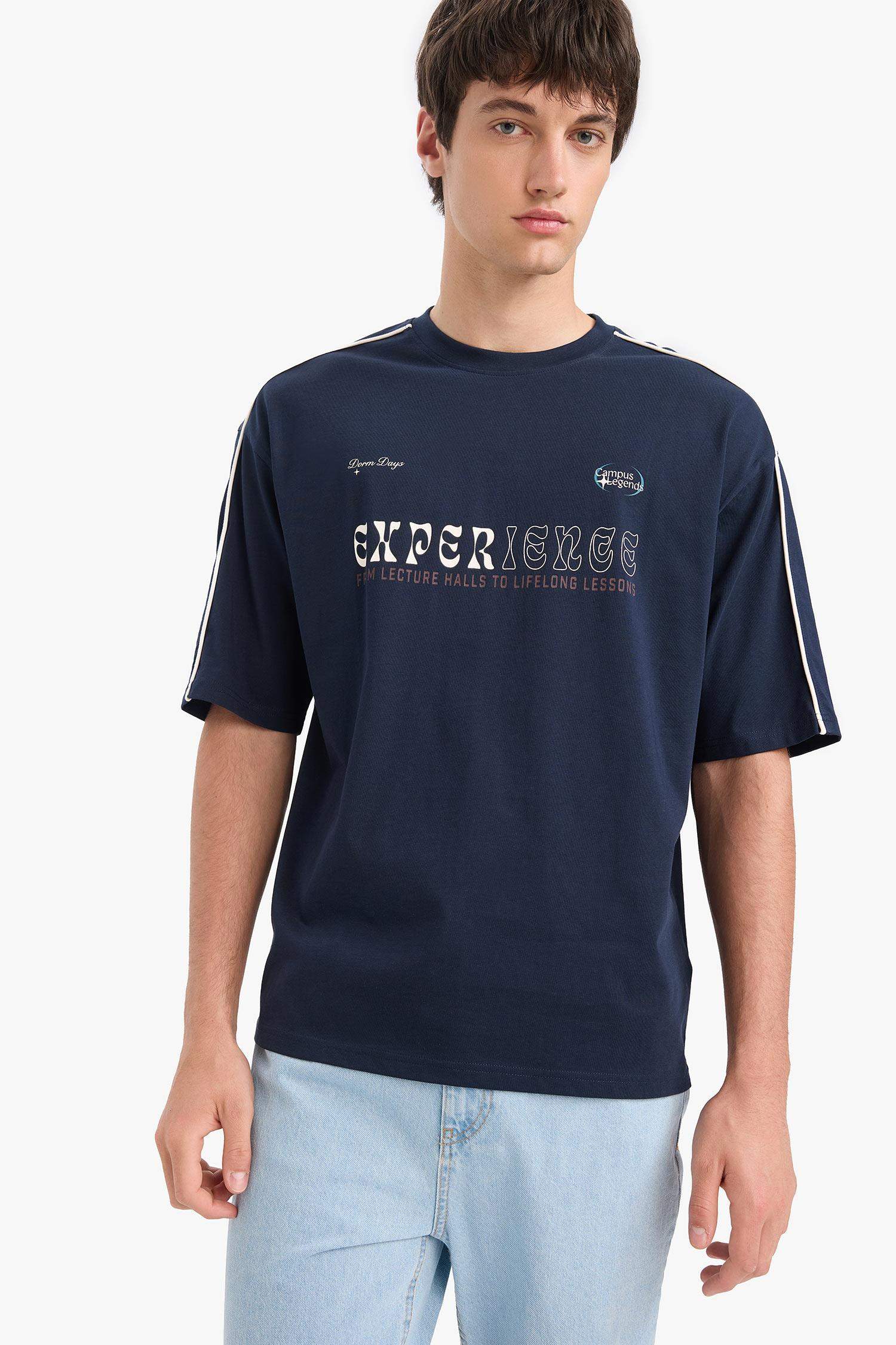 %100 Pamuk Loose Fit Rahat Kesim Bisiklet Yaka Sırt Baskılı Kısa Kollu Tişört