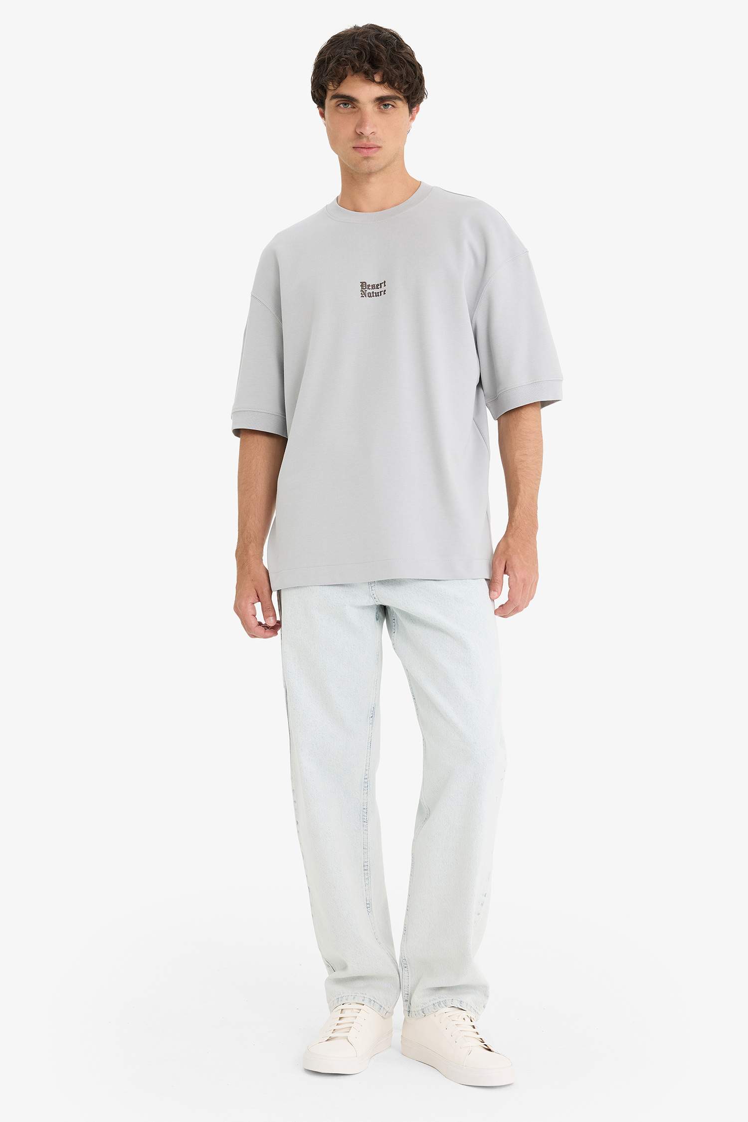 Loose Fit Rahat Kesim Bisiklet Yaka Baskılı Kısa Kollu Tişört