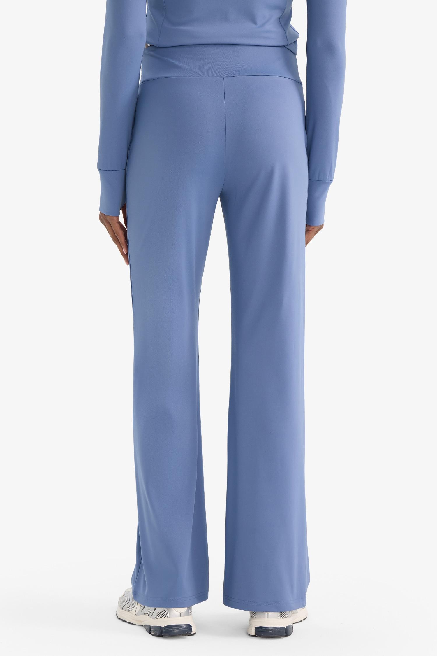 DeFacto Esnek Kumaş Wide Leg Sporcu Pantolon görsel 6