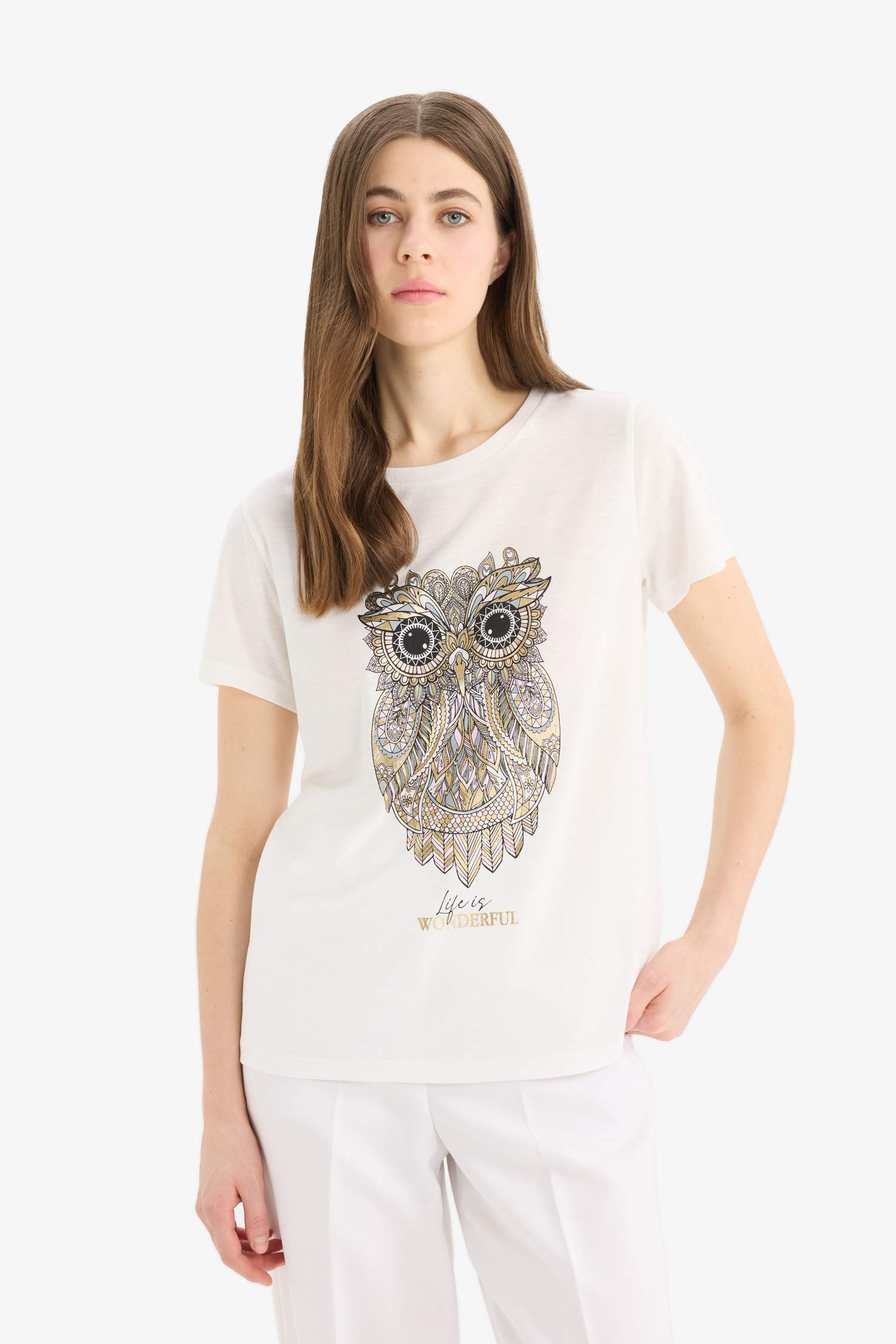 تيشيرت نص كم قصة عادية برسمة البومة برقبة مستديرة