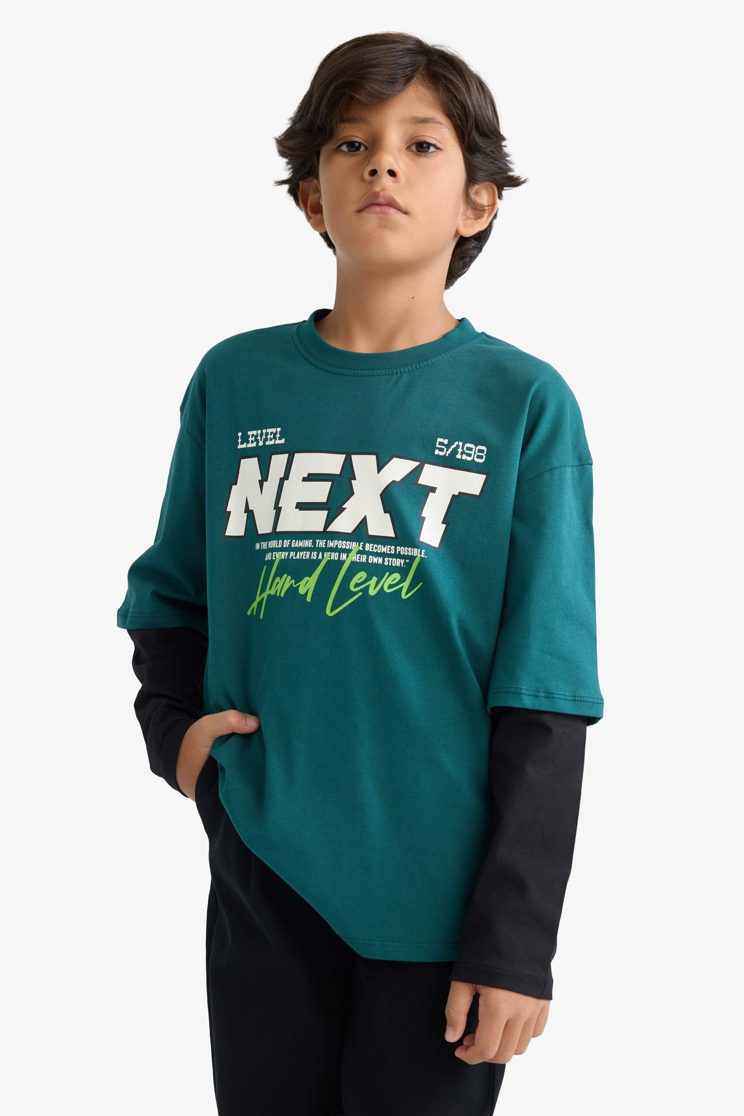 Boy Oversize Fit Crew Neck Long Sleeve T-Shirt