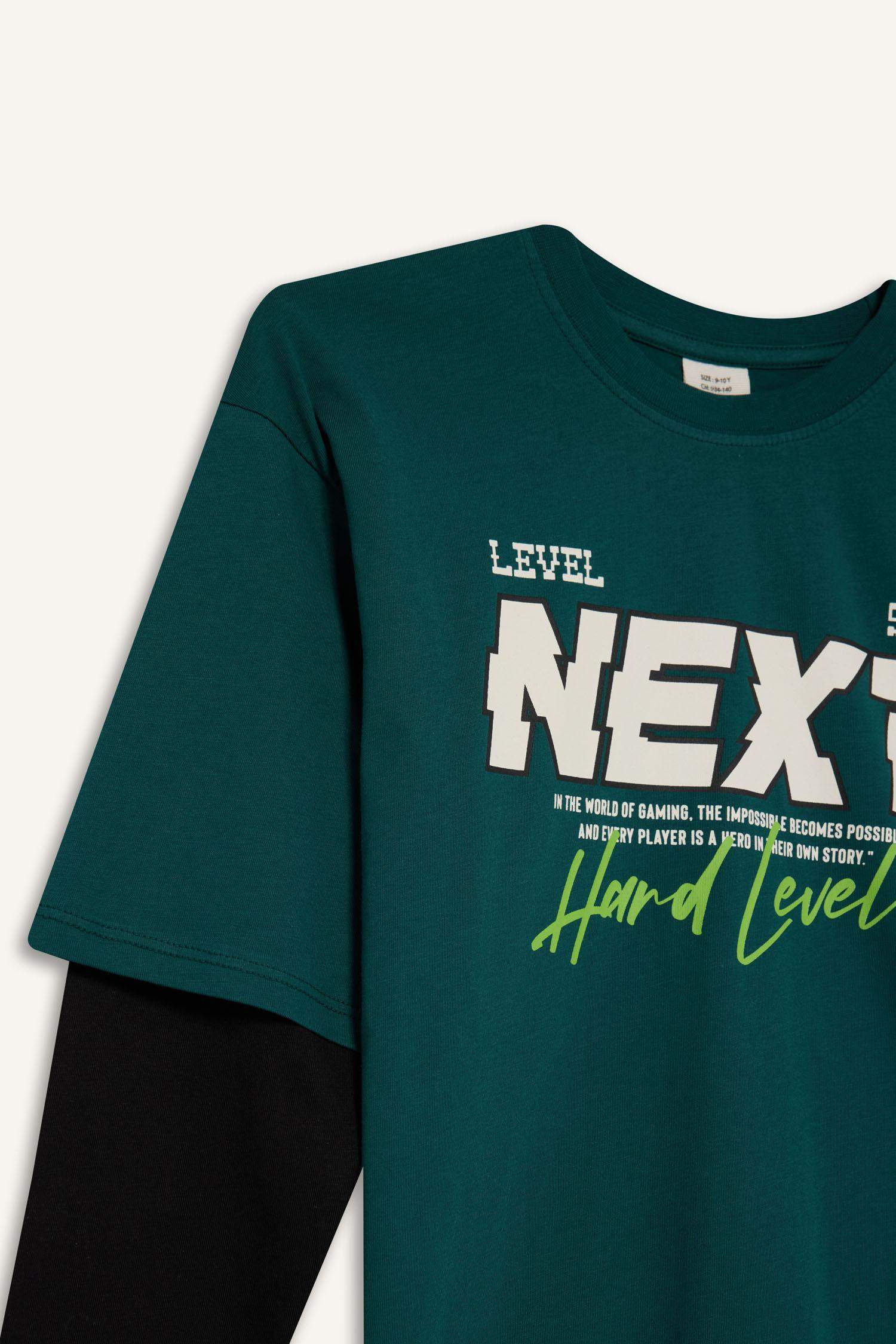 Boy Oversize Fit Crew Neck Long Sleeve T-Shirt