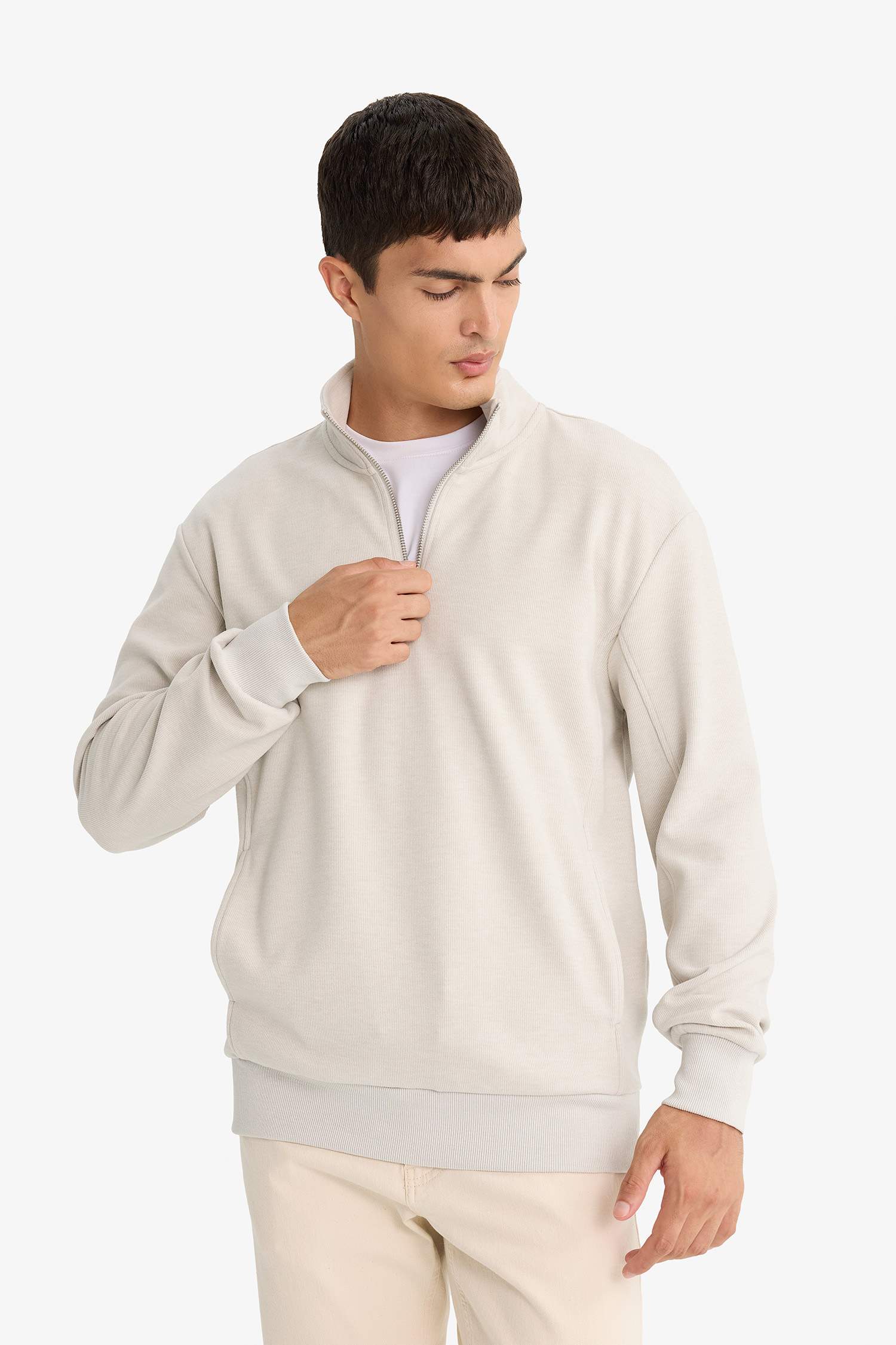 Regular Fit Yarım Fermuarlı Sweatshirt