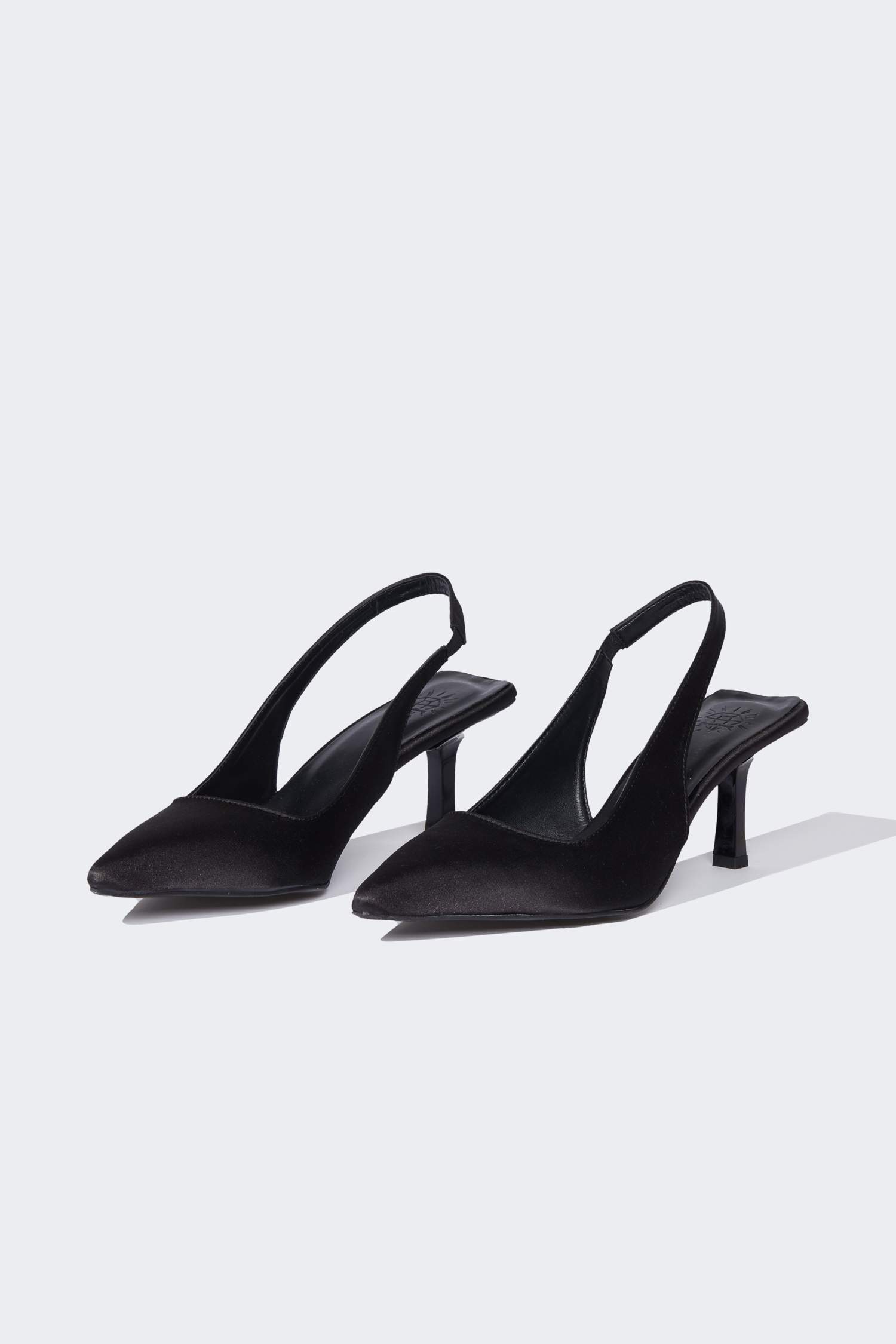 Kadın Yüksek Taban Suni Deri Sandalet