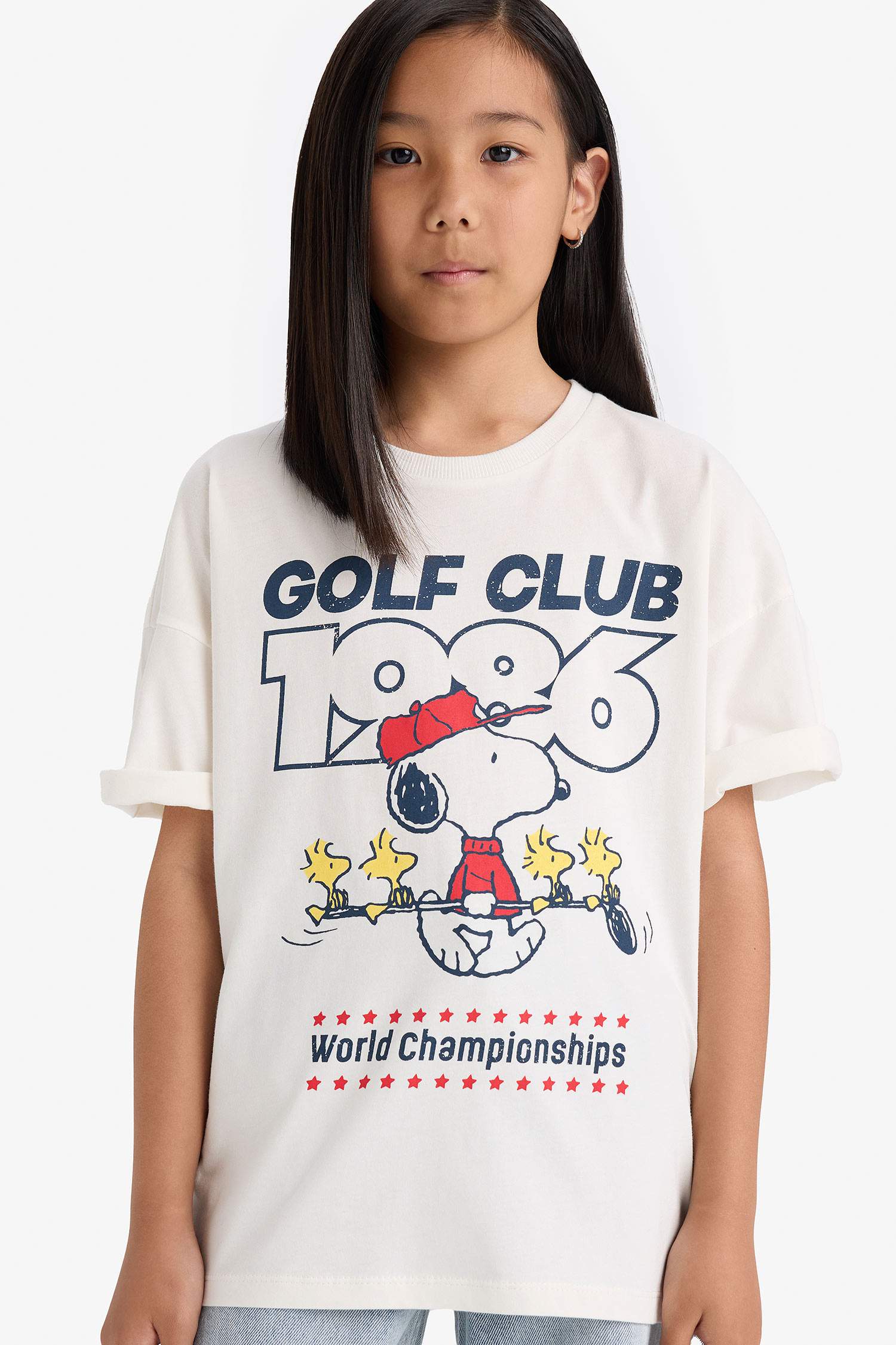 تيشيرت بناتي نص ردن اوفر سايز من سنوبي