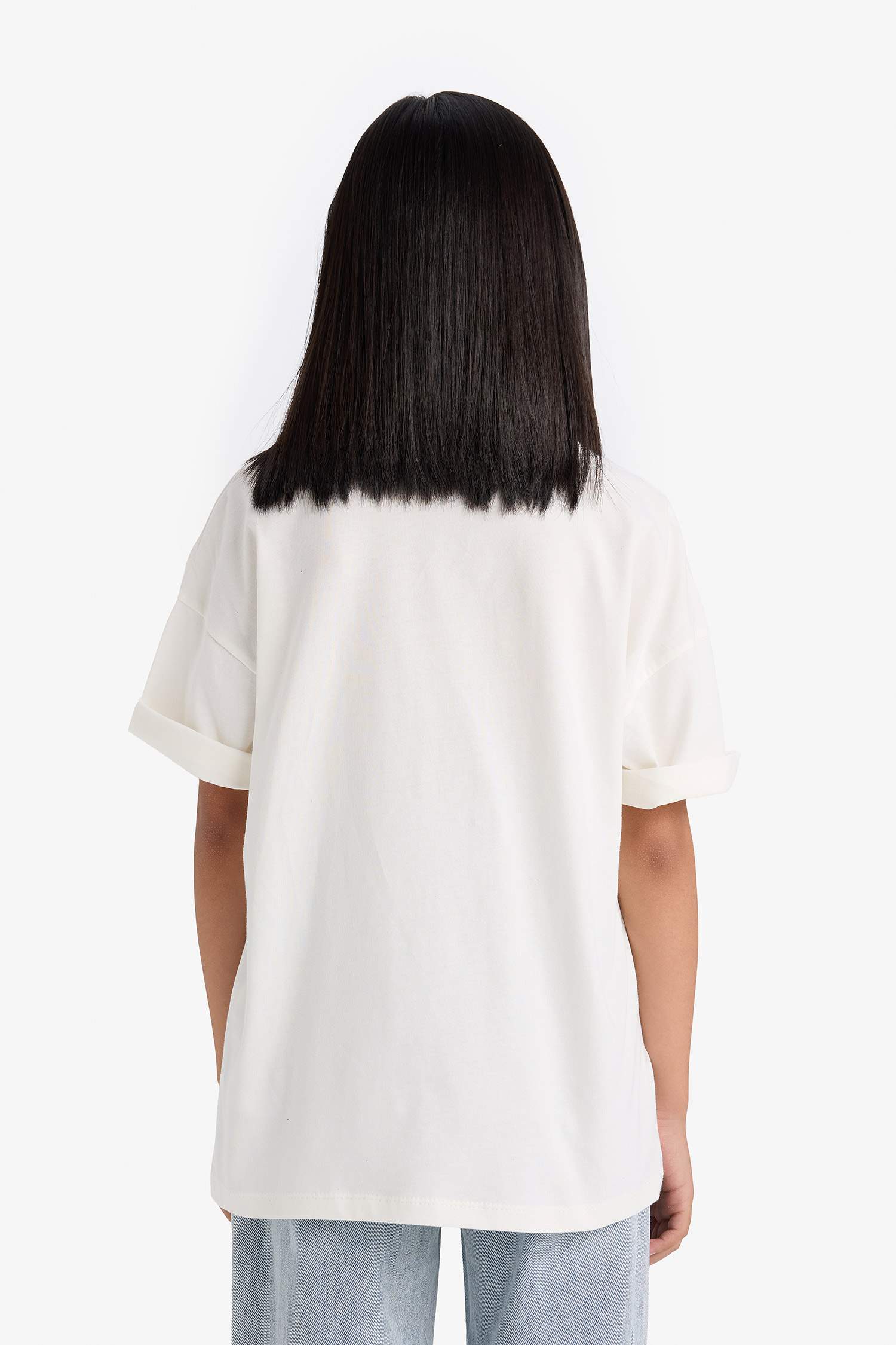 تيشيرت بناتي نص ردن اوفر سايز من سنوبي