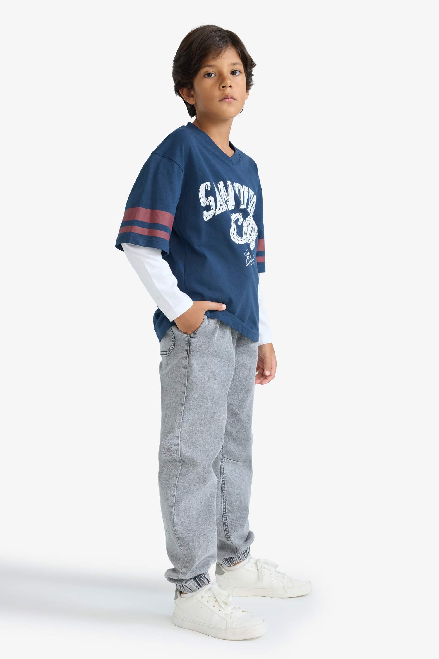 Boy Oversize Fit V Neck Printed Long Sleeve T-Shirt