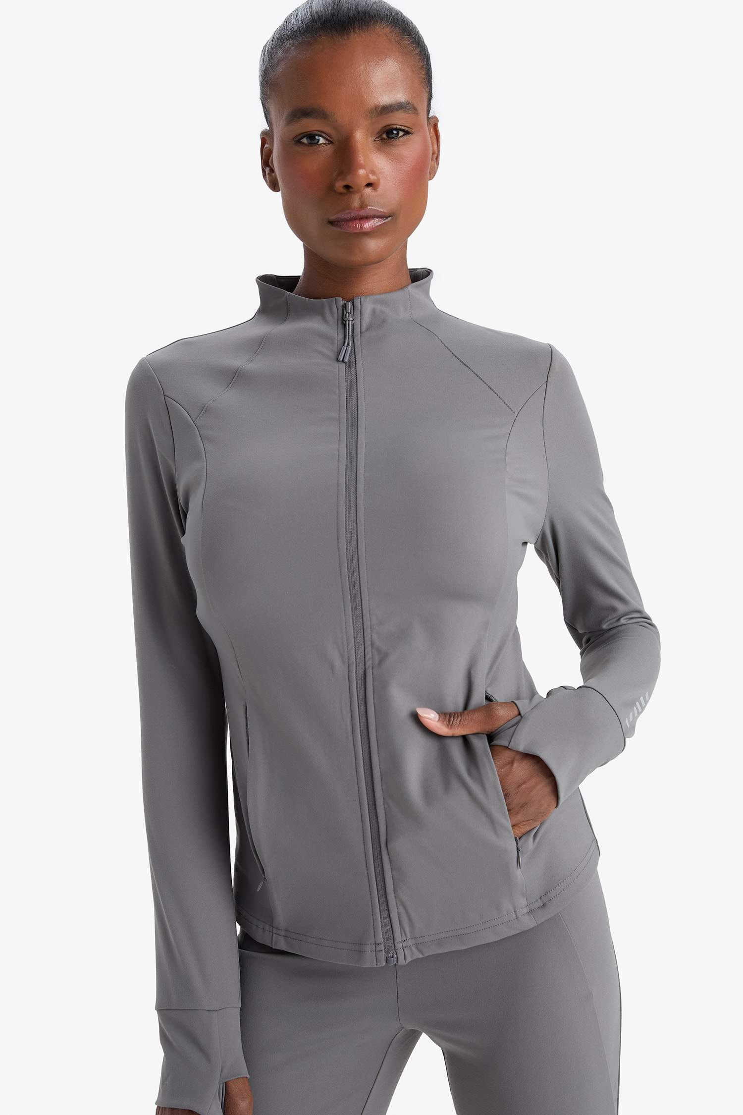 كارديجان سليم فيت بياقة عالية من DeFactoFit