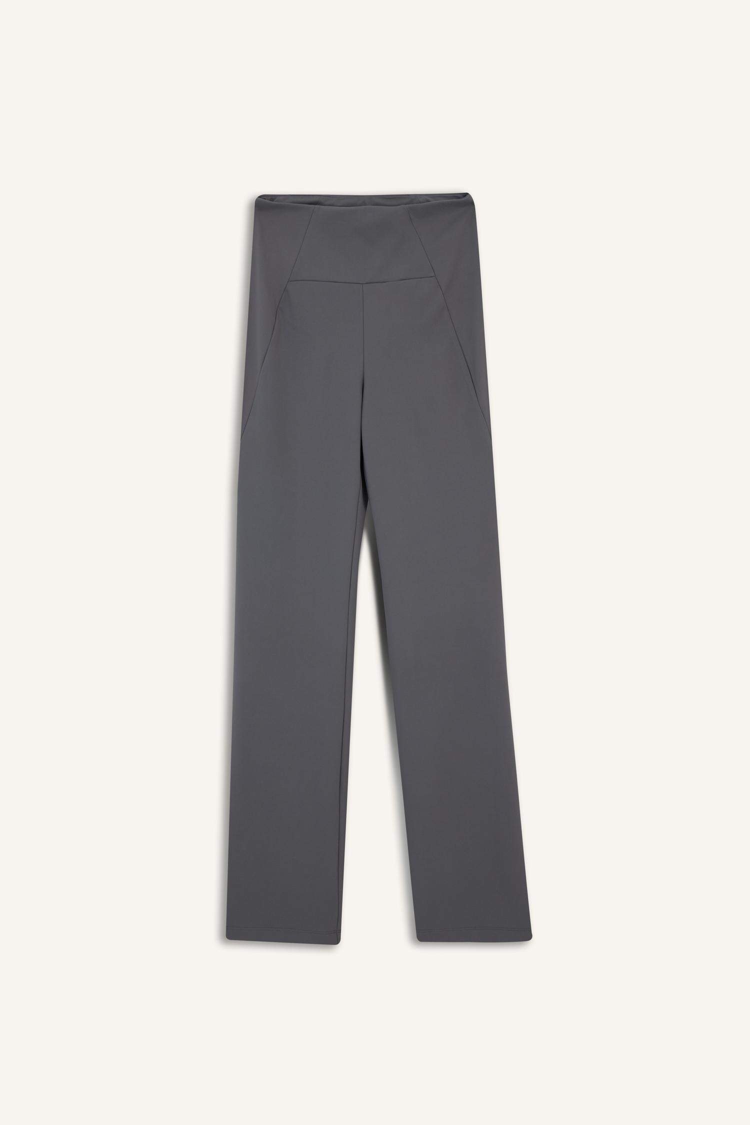 DeFactoFit Flare Fit İspanyol Paça Soft Touch Premium Sporcu Pantolon