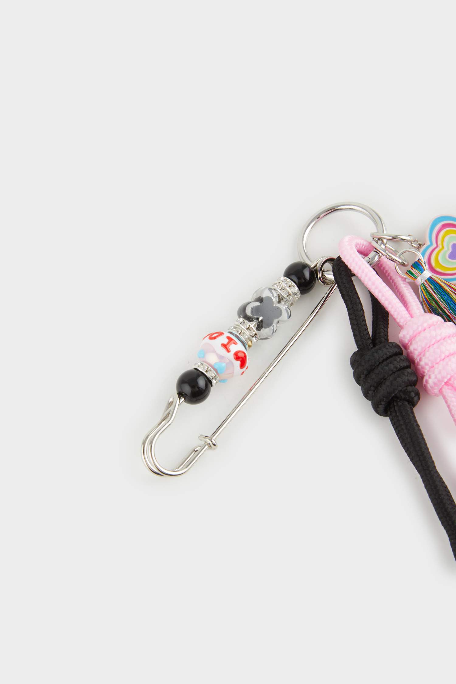 Женский Брелок Шарм с Цветными Шнурками