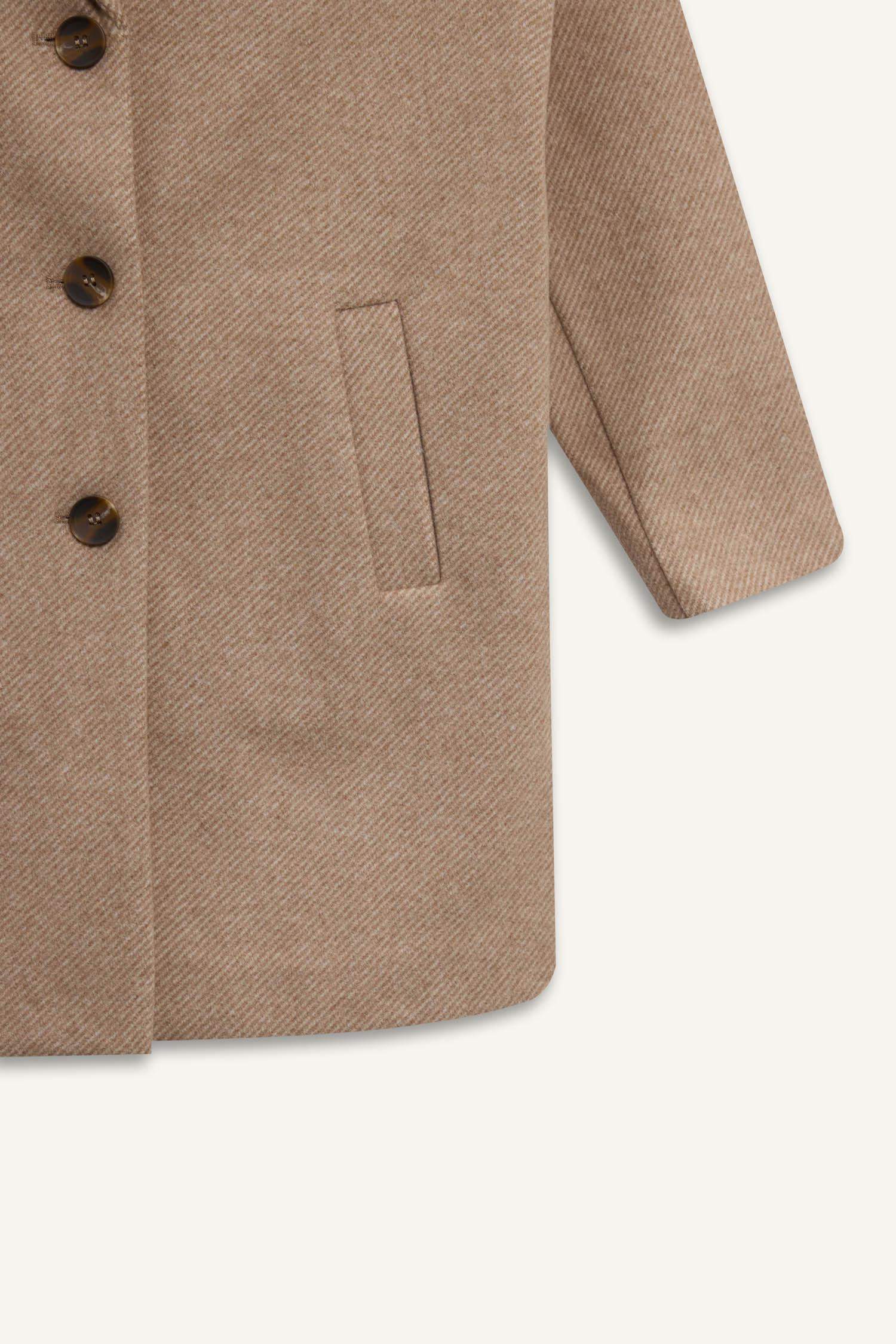 معطف بياقة بليزر