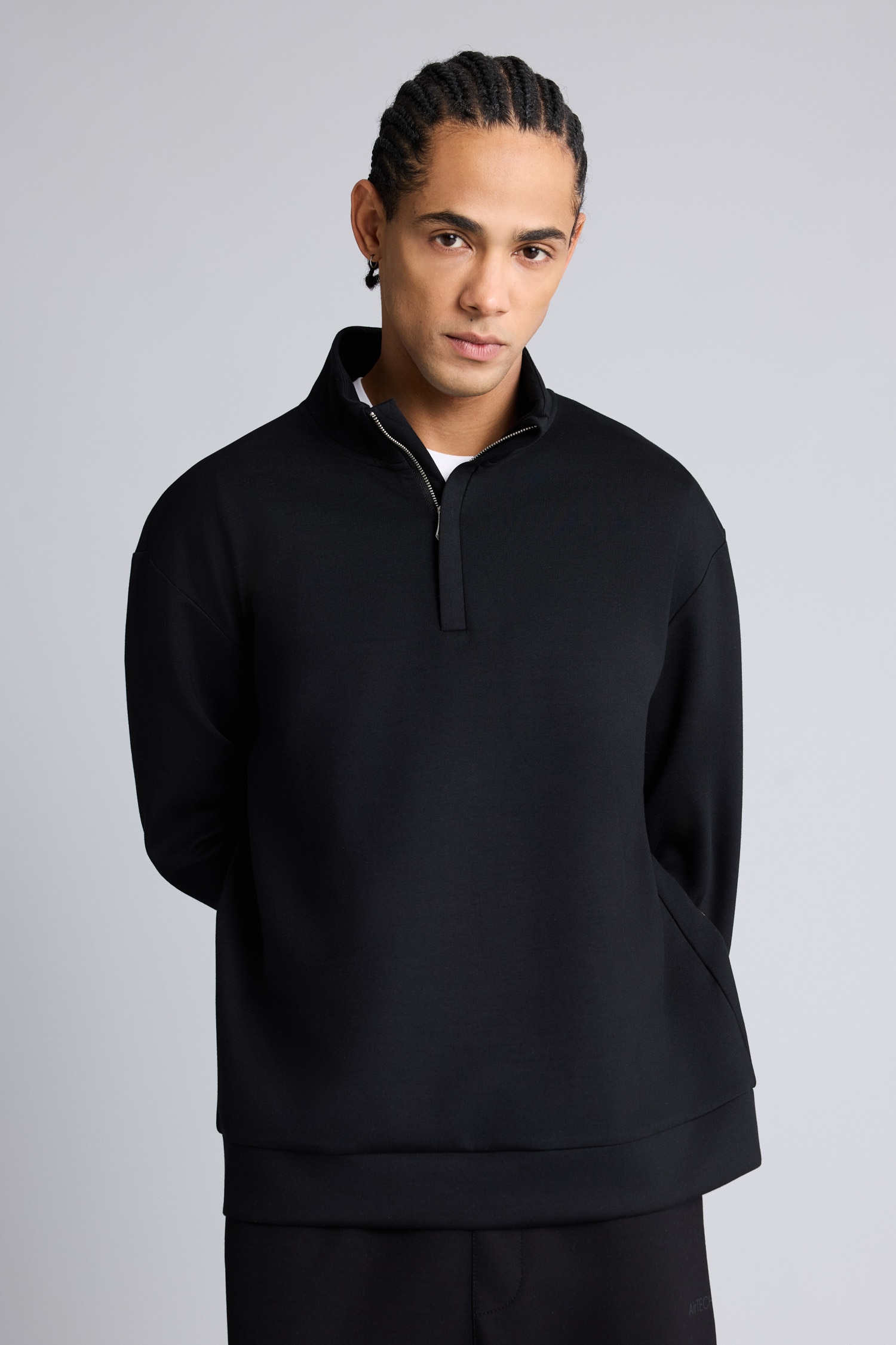 DeFacto Ultra Yumuşak Standart Fıt Dik Yaka Modal Sporcu Sweatshirt görsel 3
