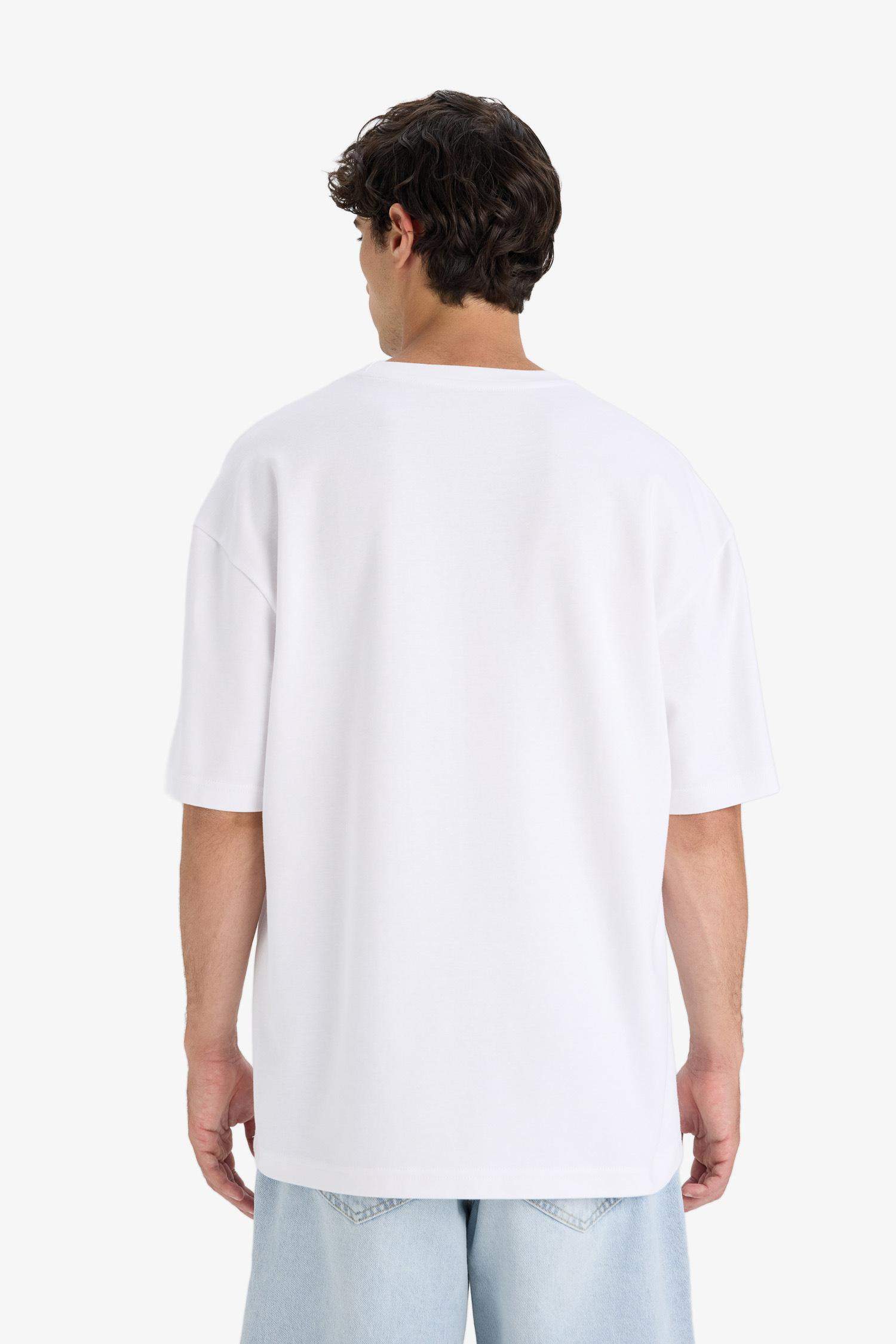 Nefes Alabilen Oversize Tişört