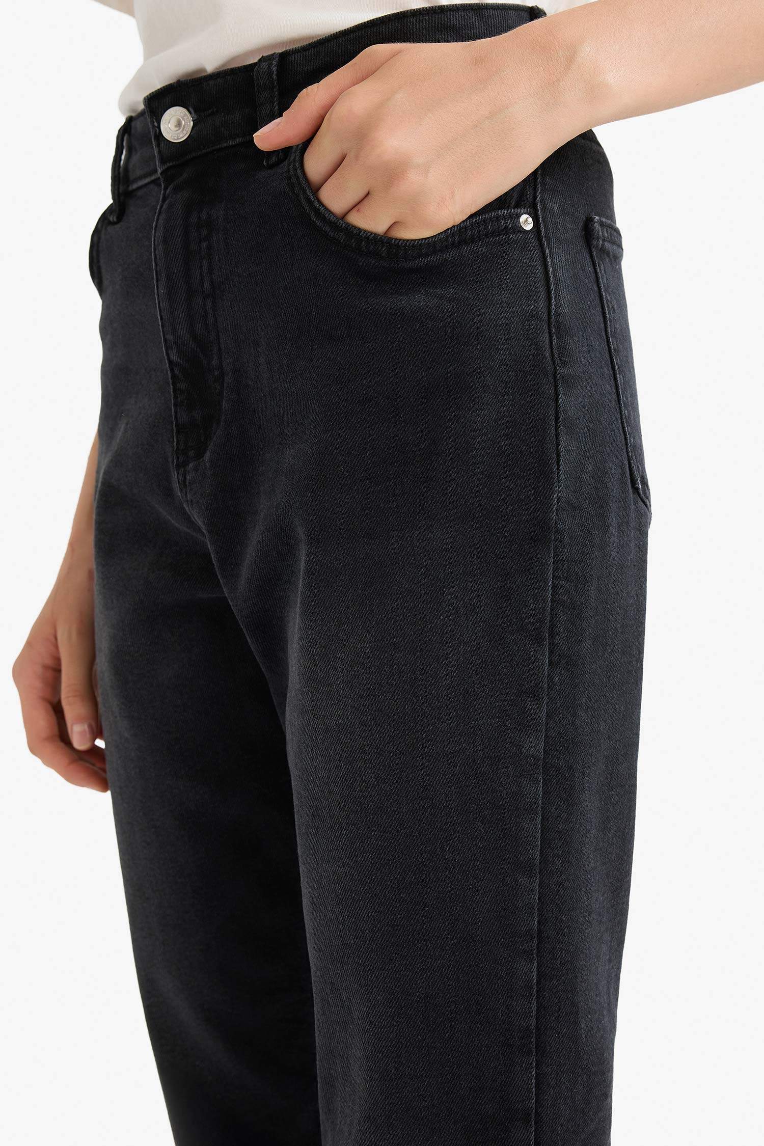 Mary Vintage Straight Fit High Waist Jeans