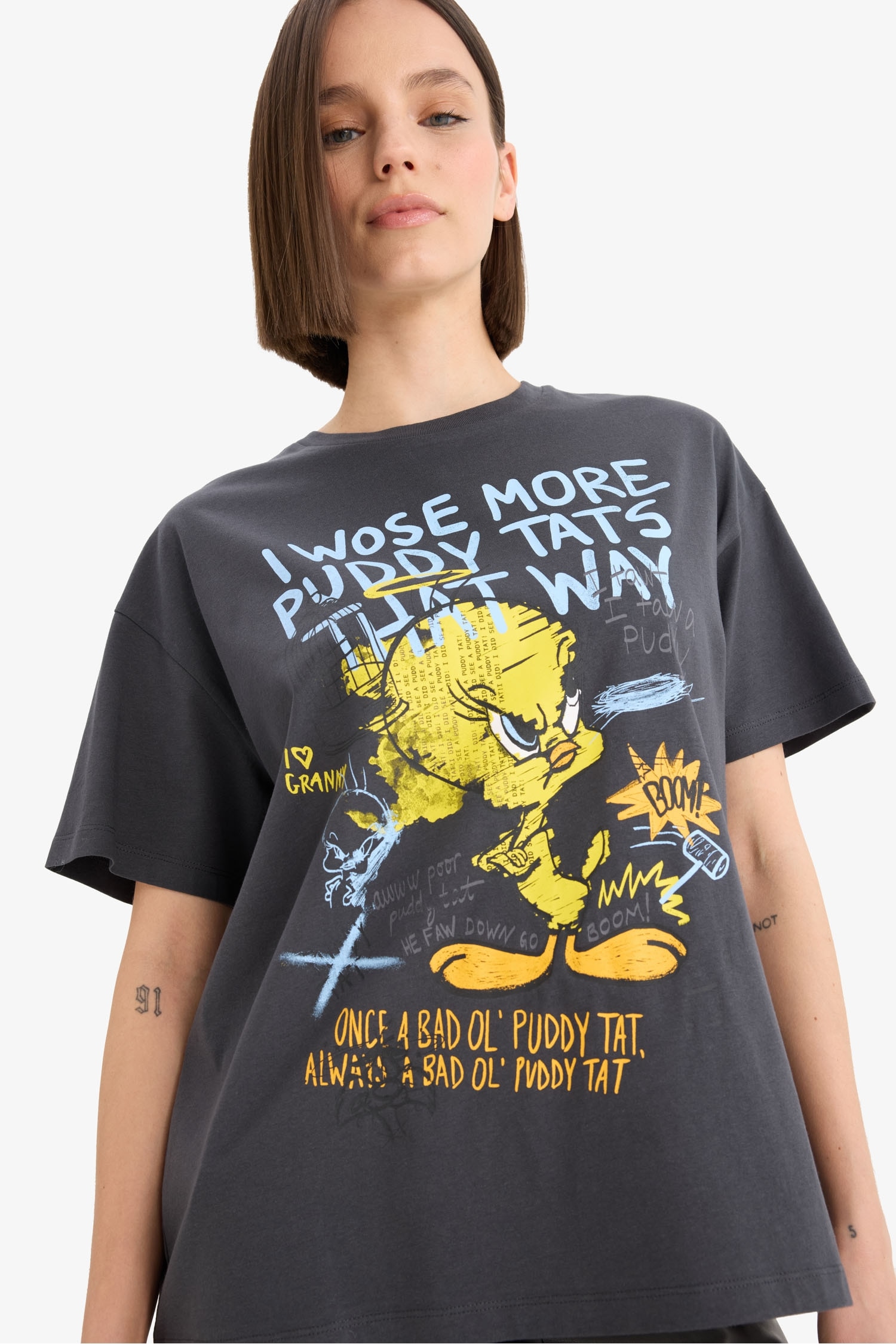 Looney Tunes Oversize Fit Printed T-Shirt