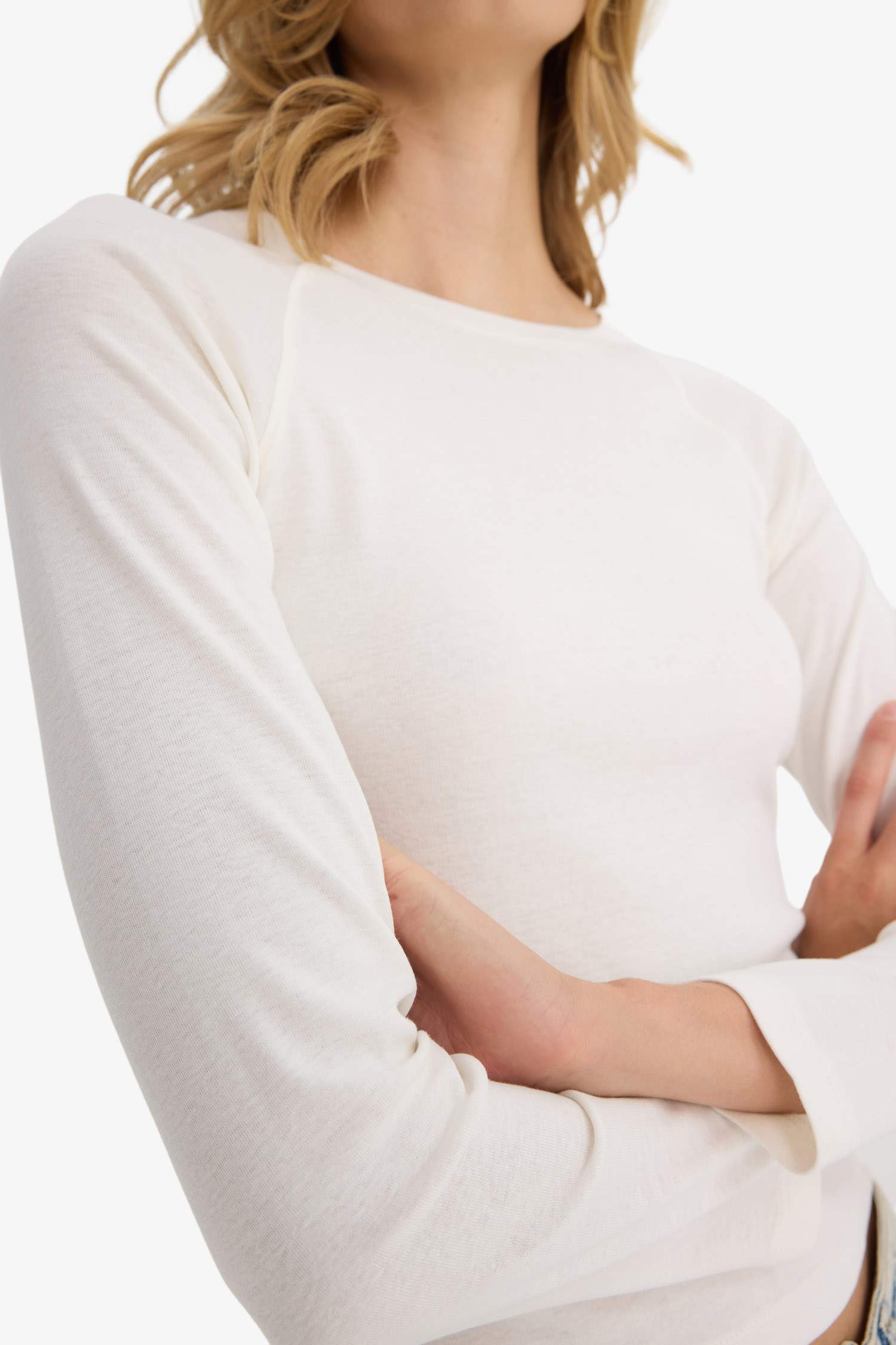 Woman Long Sleeve T-Shirt