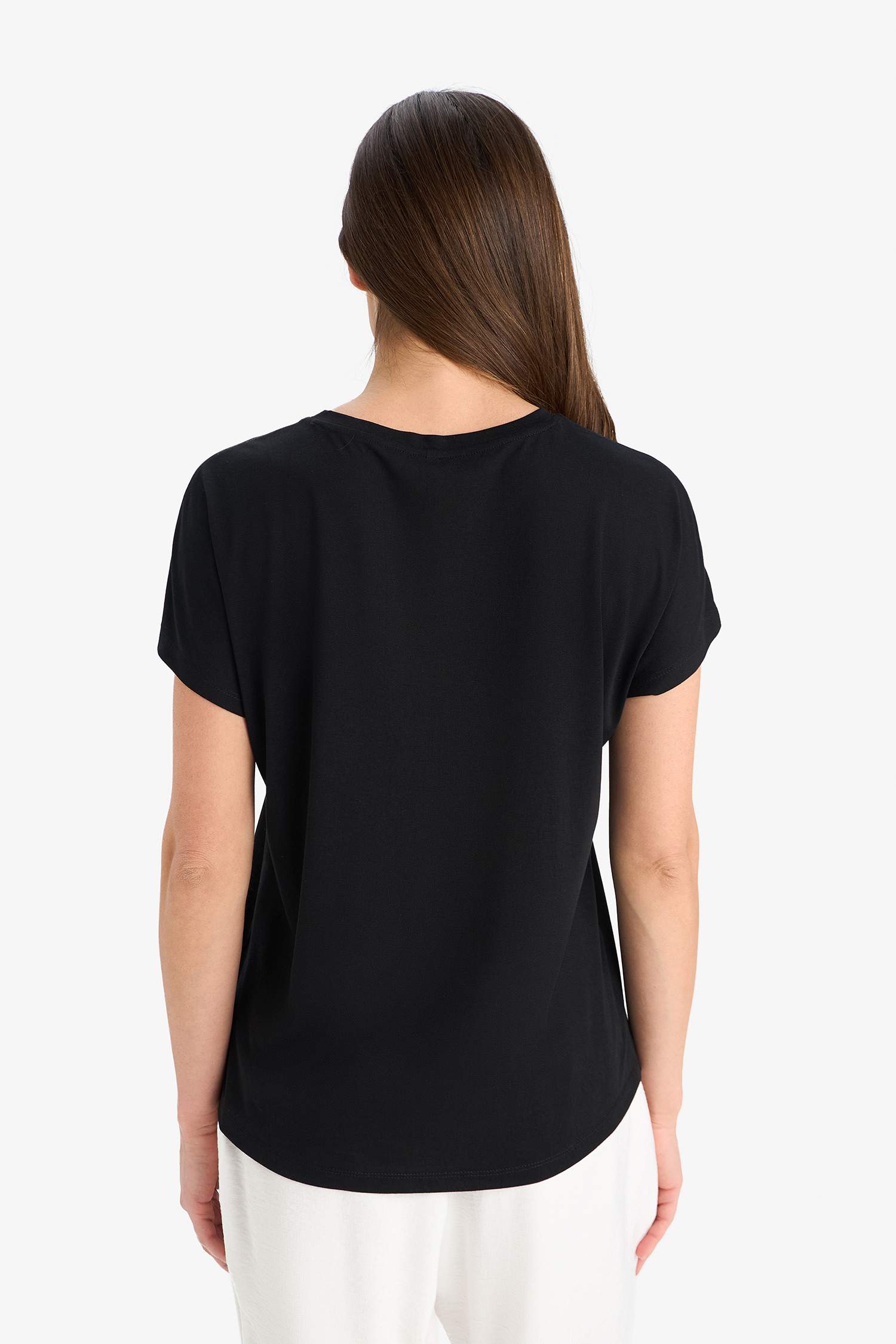 Bisiklet Yaka Çiçekli Kısa Kollu Tişört