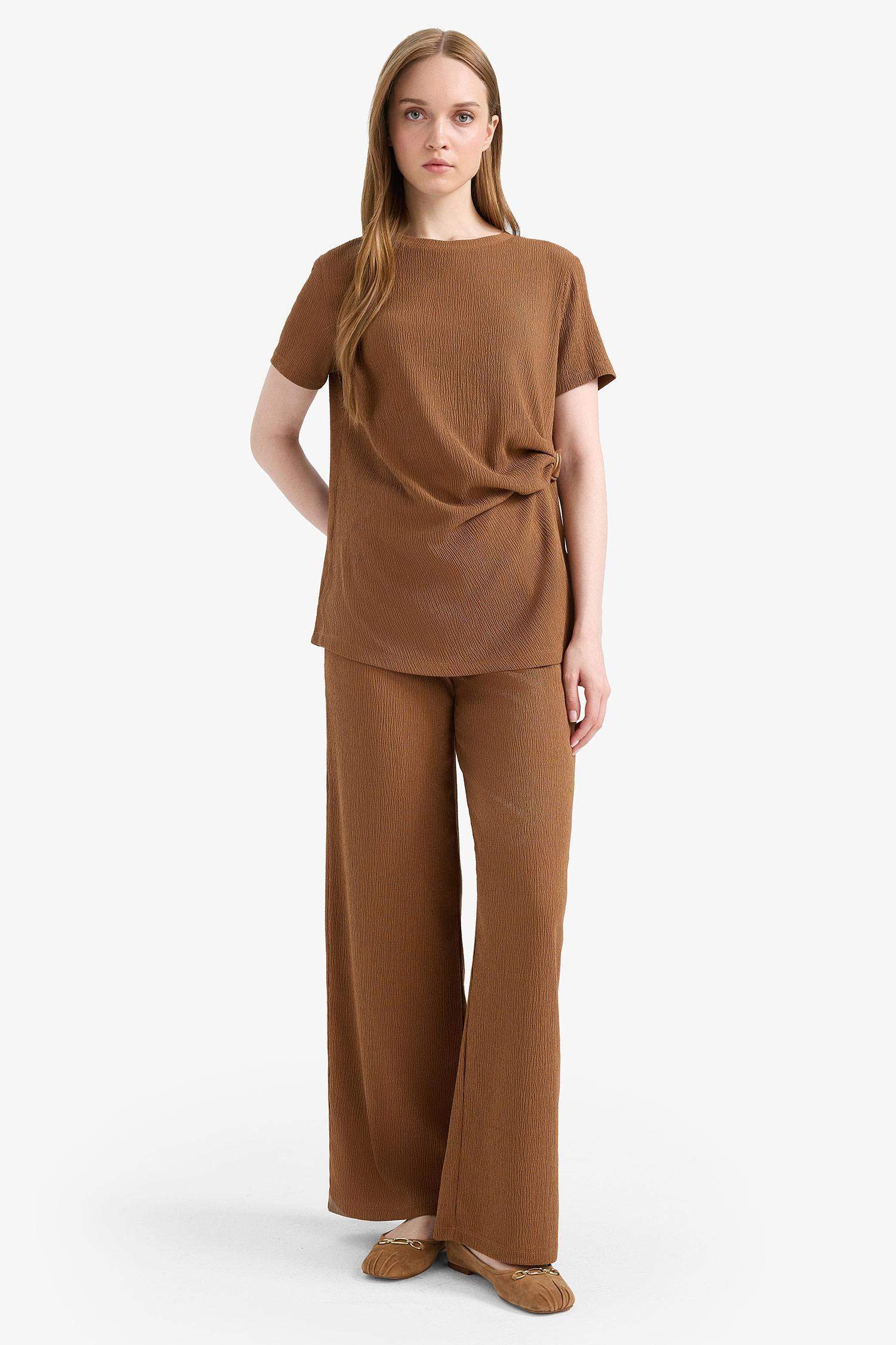 Прямой покрой, брюки с рифлением