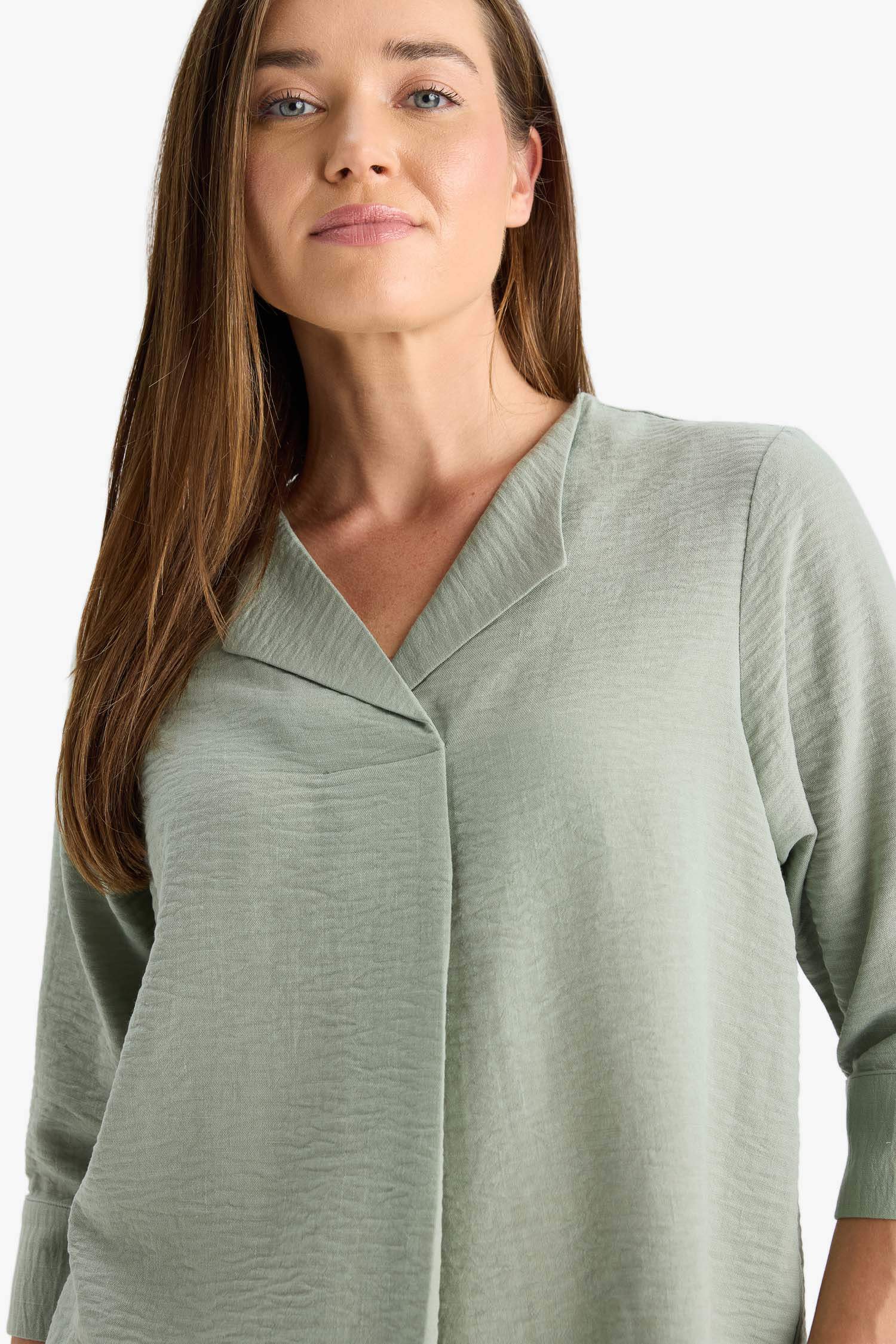 قميص ردن طويل ايروبين قصة عادية بياخة عريضة