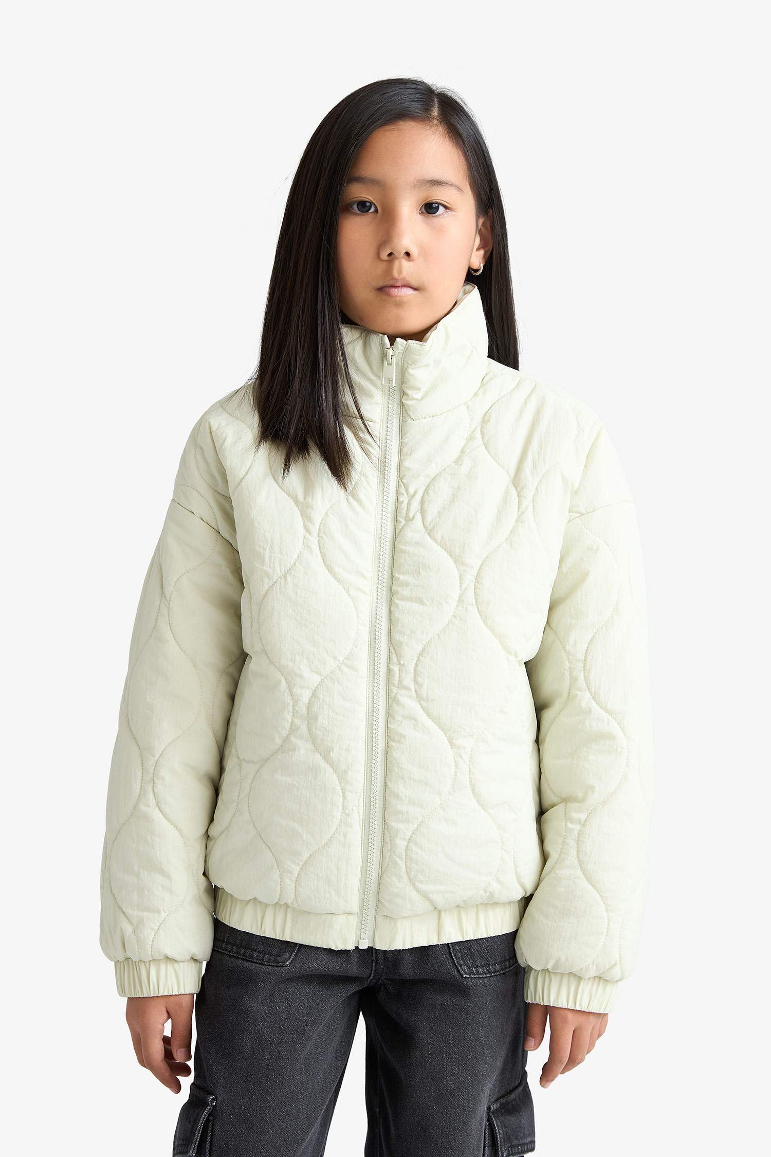 Kız Çocuk Su Geçirmez Sırt Baskılı Fermuarlı Kapitoneli Mont