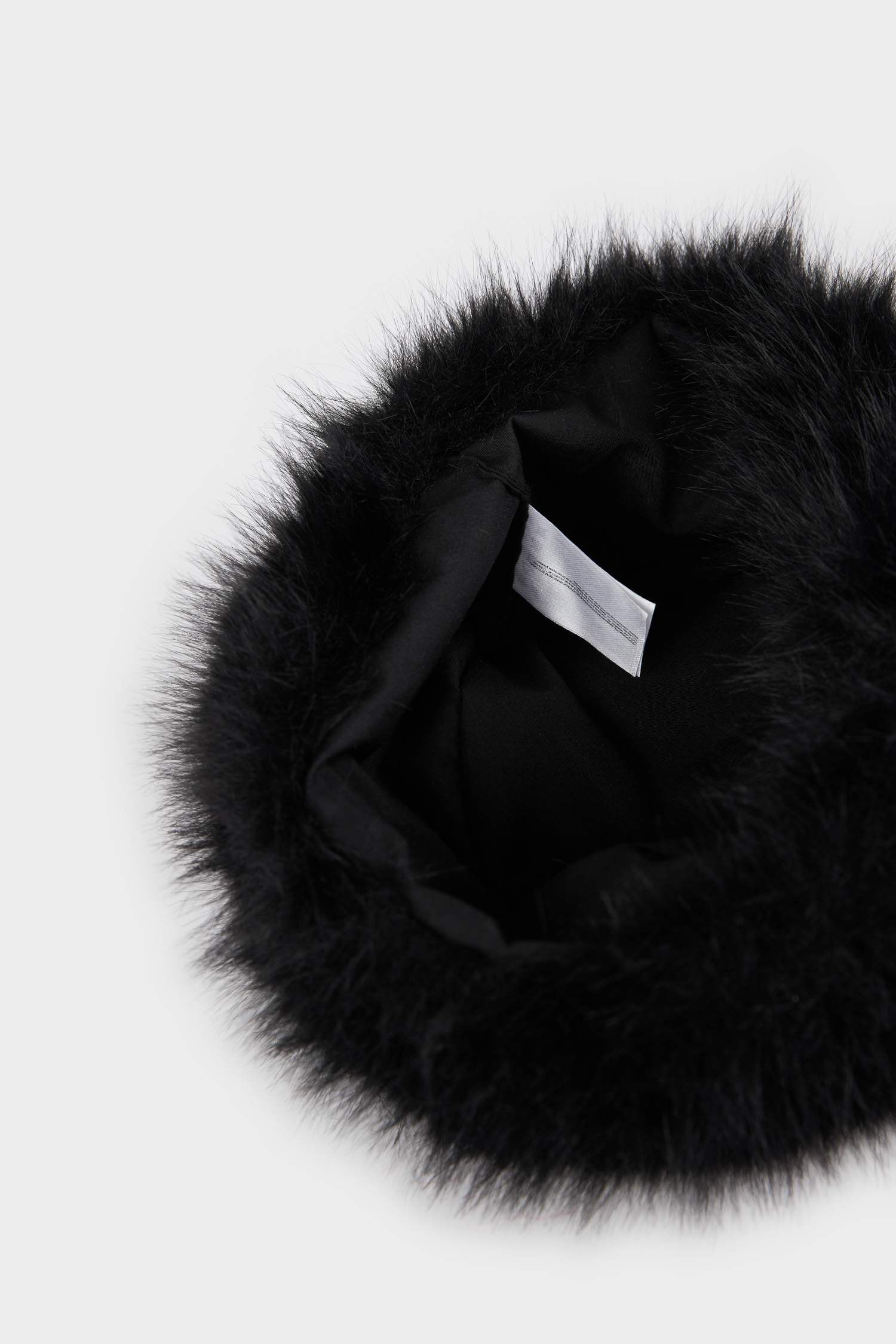 Kadın Pamuklu Pelüş Şapka