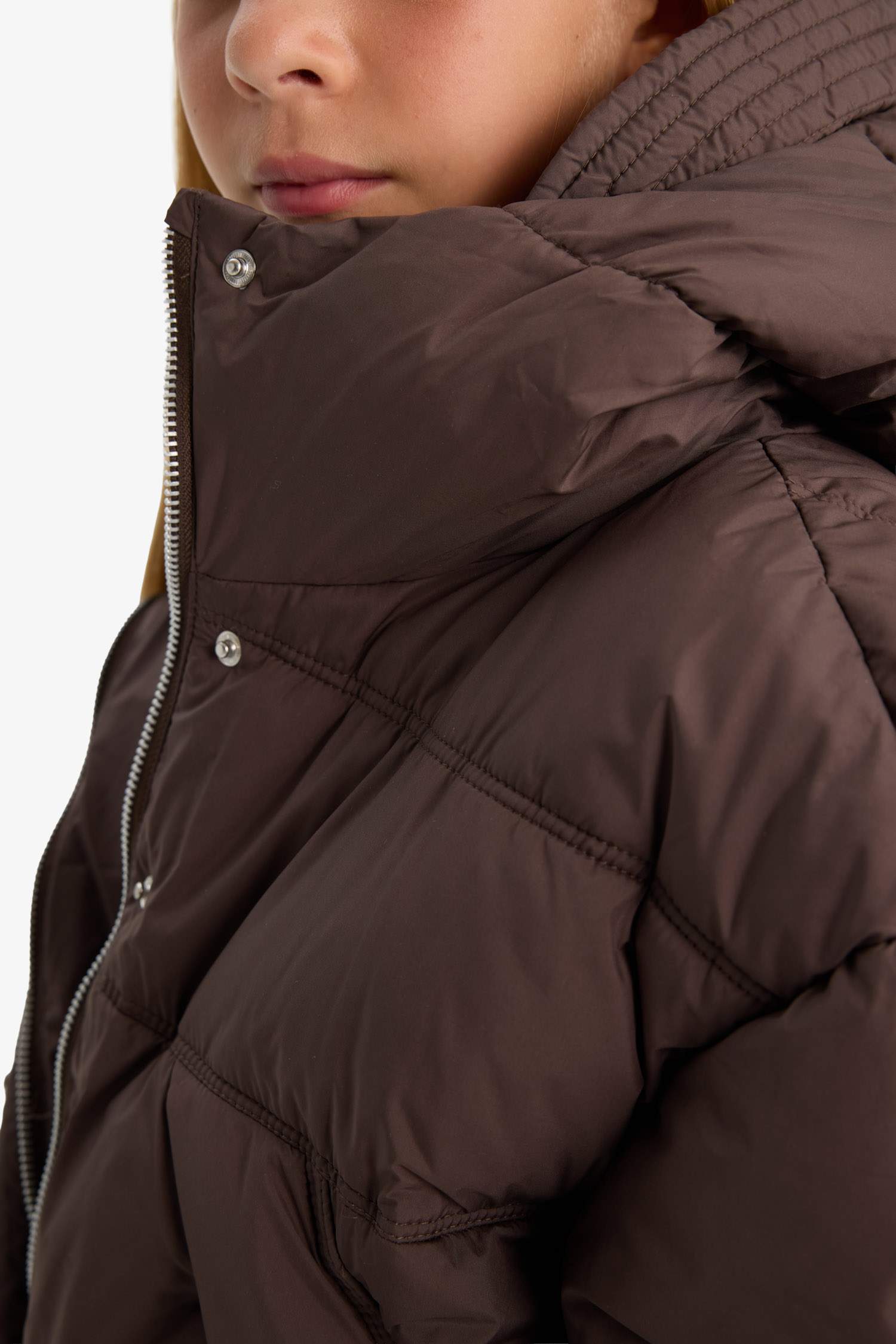 Kız Çocuk Su Geçirmez Kapüşonlu Fermuarlı Mont