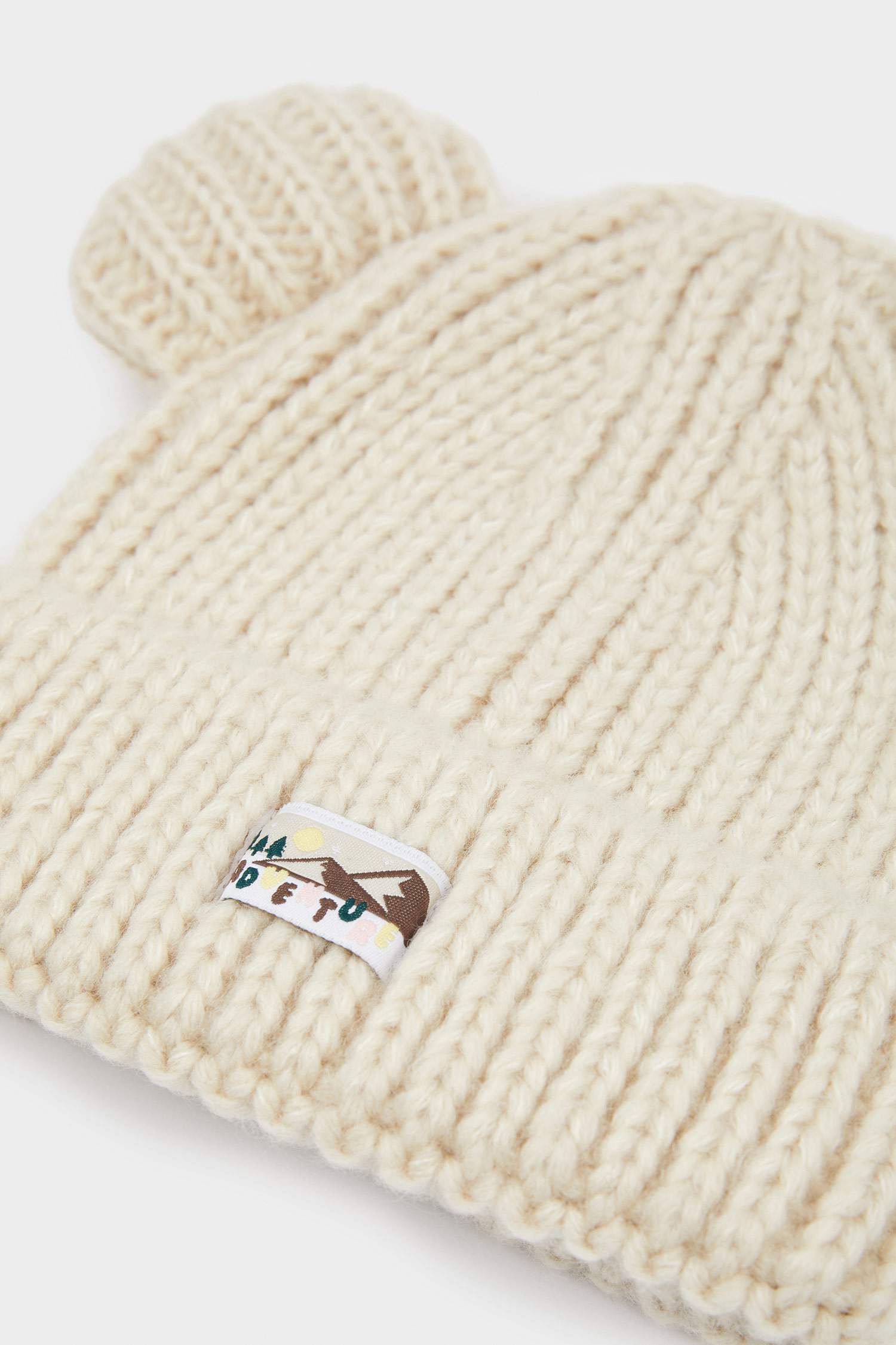Kız Bebek Dokuma Etiketli Kulaklı Triko Bere