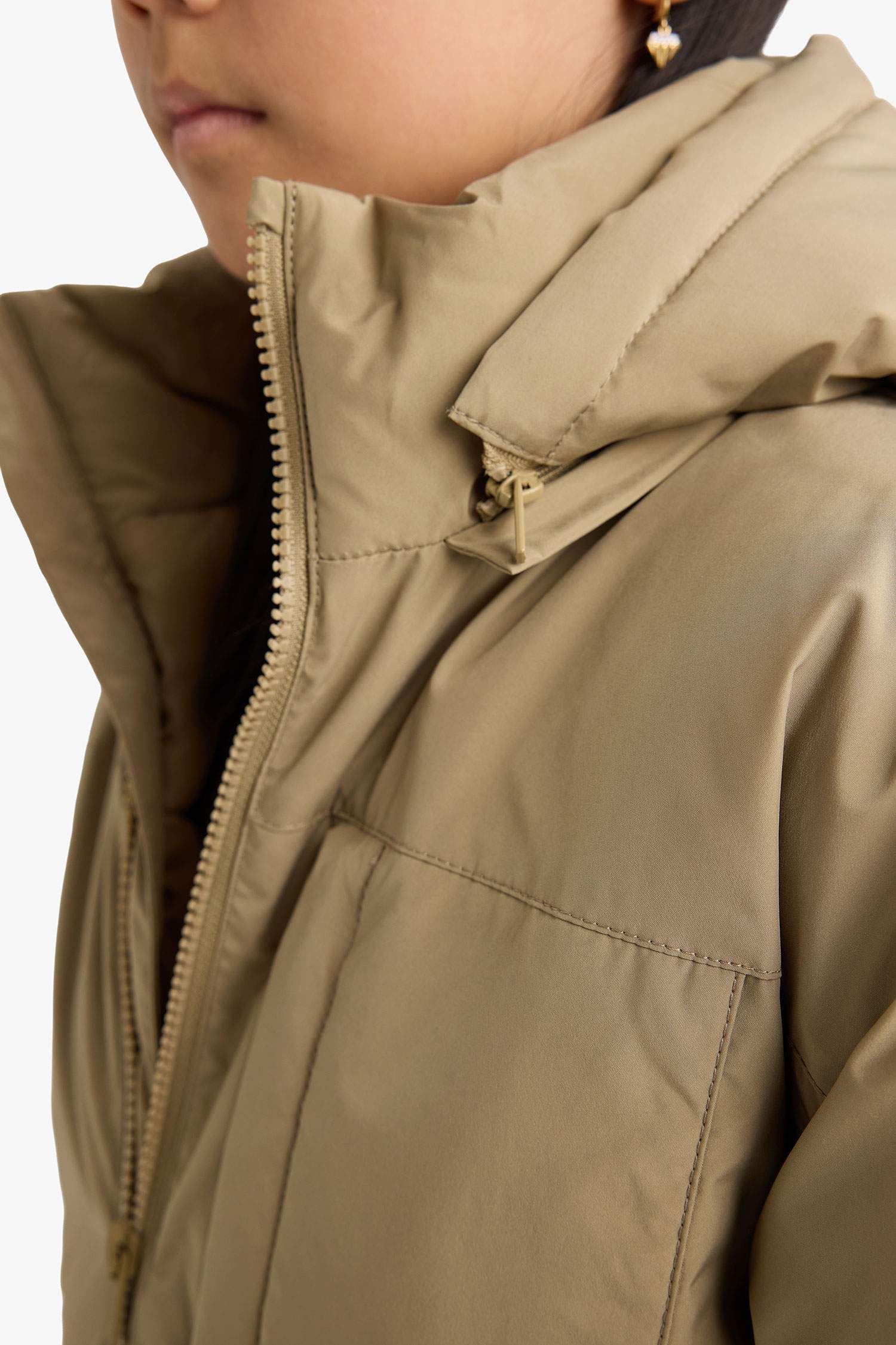 Kız Çocuk Çıkarılabilir Suni Kürk Yaka Kapüşonlu Parka