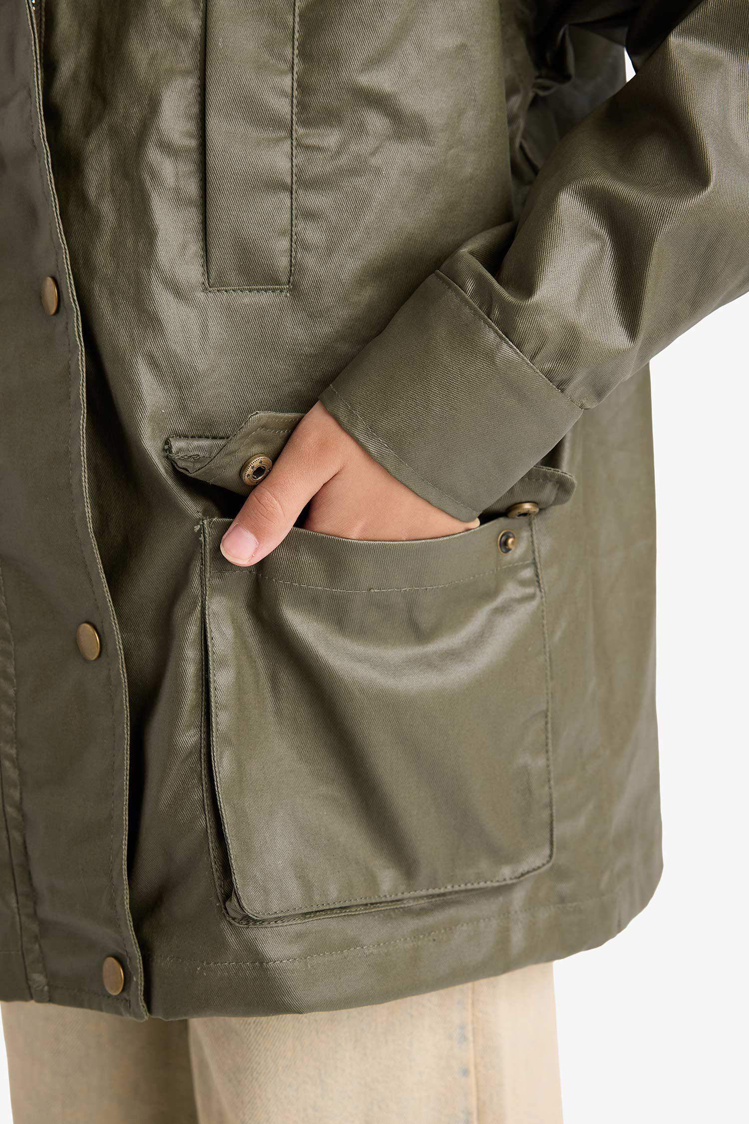 Kız Çocuk Kontrast Yaka Fermuarlı Parka