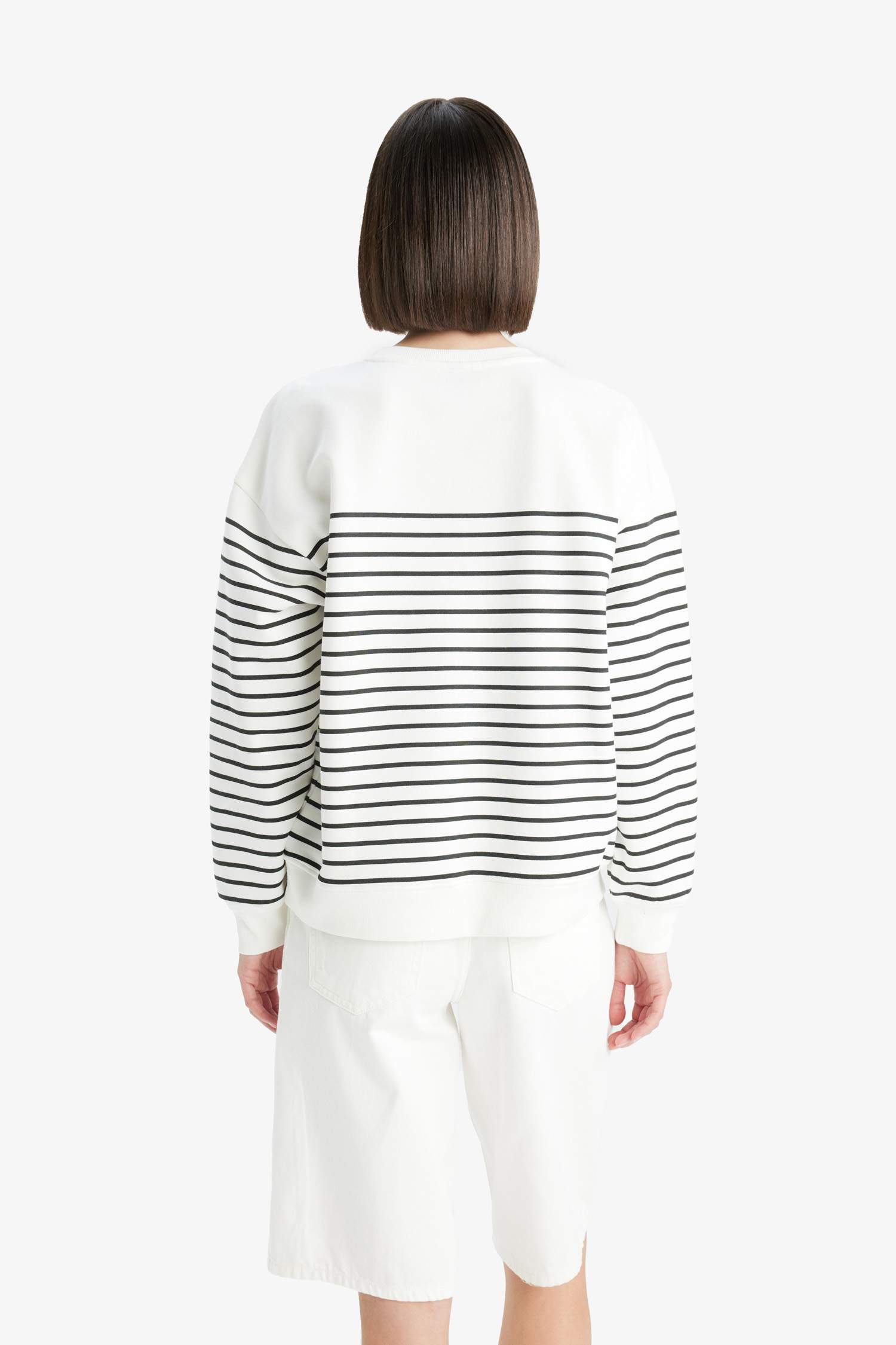 Relax Fit Printed Long Sleeve Sweatshirt