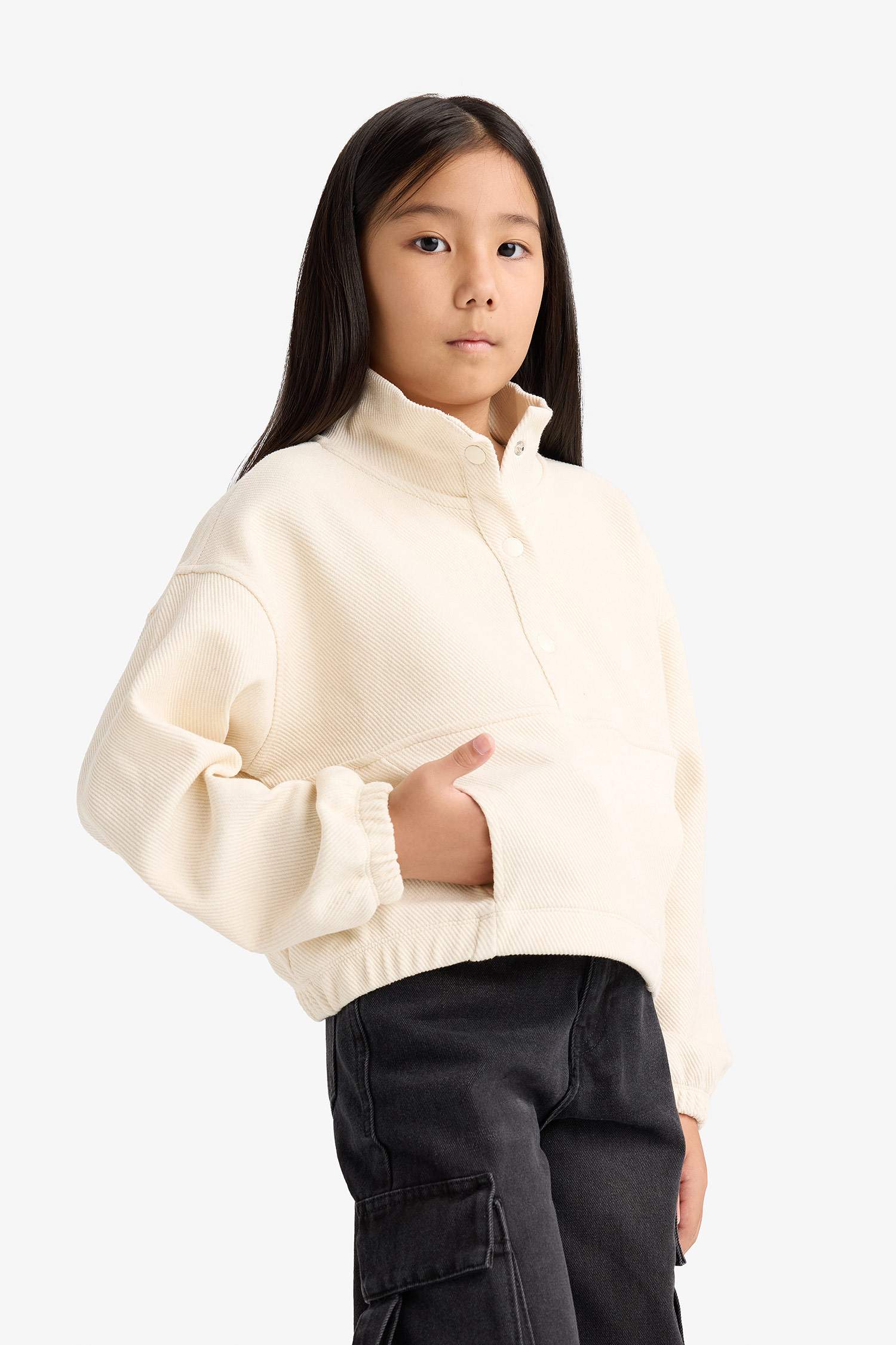 سويت شيرت بناتي اوفر سايز بياخة عالية بسحاب