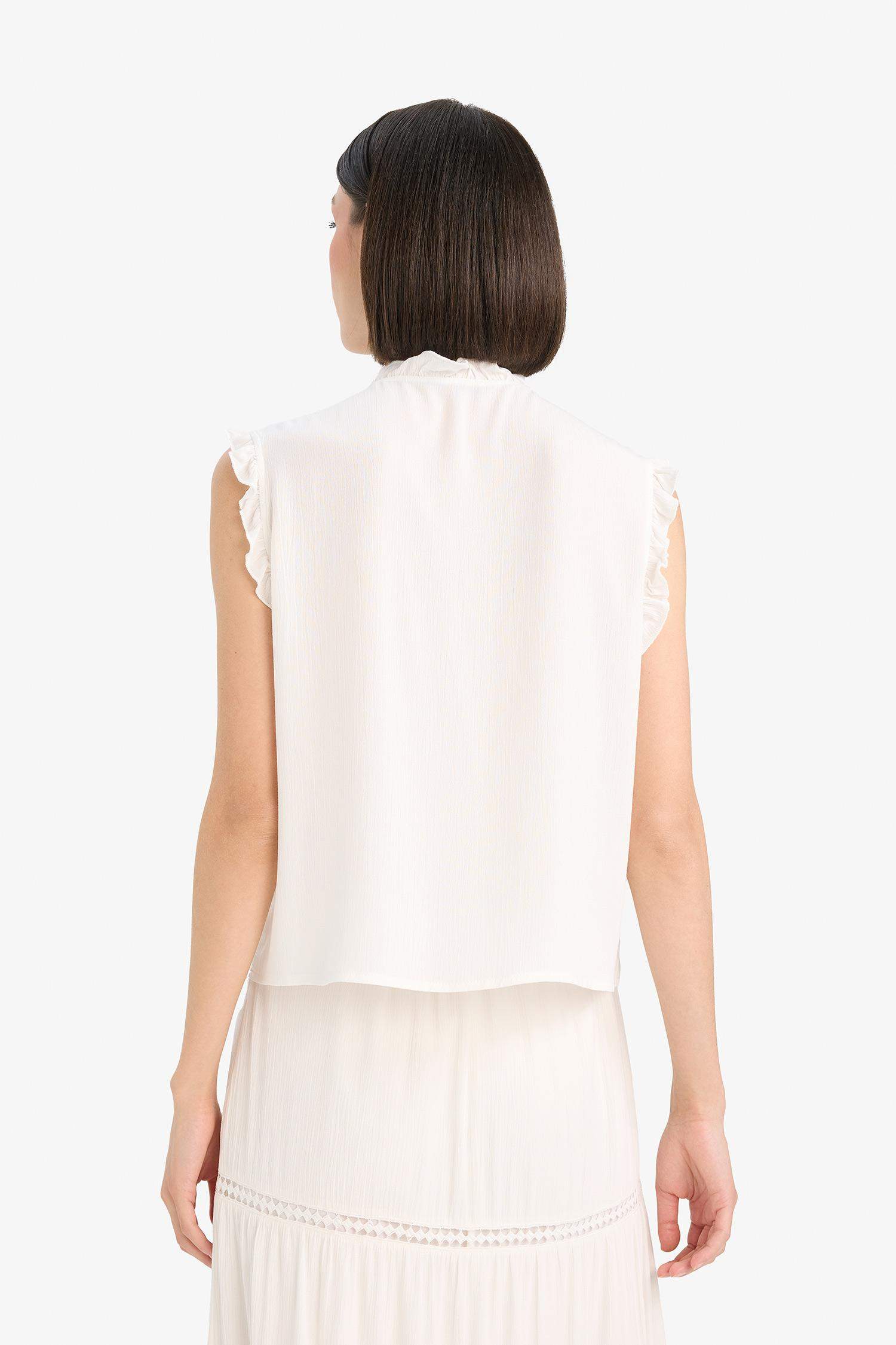 Блузка без рукавов с круглым вырезом, кринкл вискоза, стандартный крой