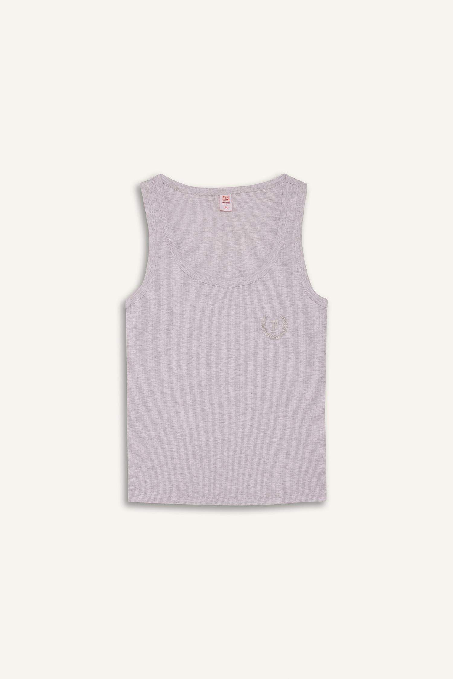 Regular Fit Yuvarlak Yaka Kolsuz Ribana Pijama Üstü-Fall in Love