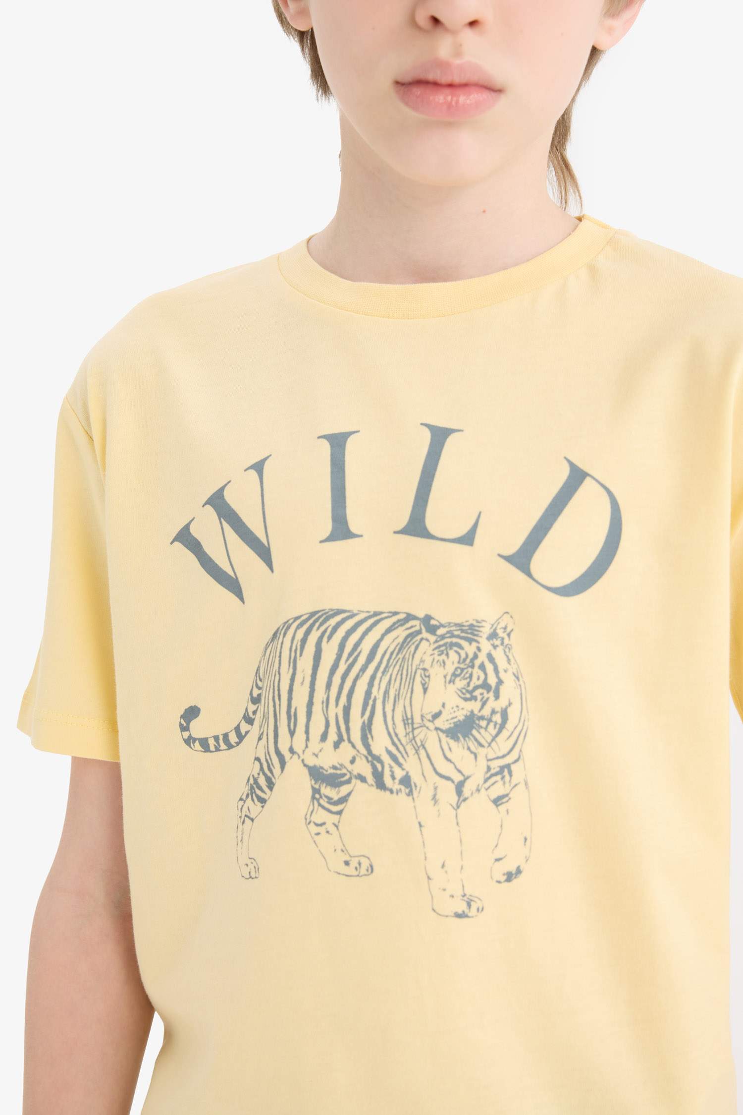 Ұлдарға дөңгелек жаға қысқа жеңді Қысқа жеңді футболка