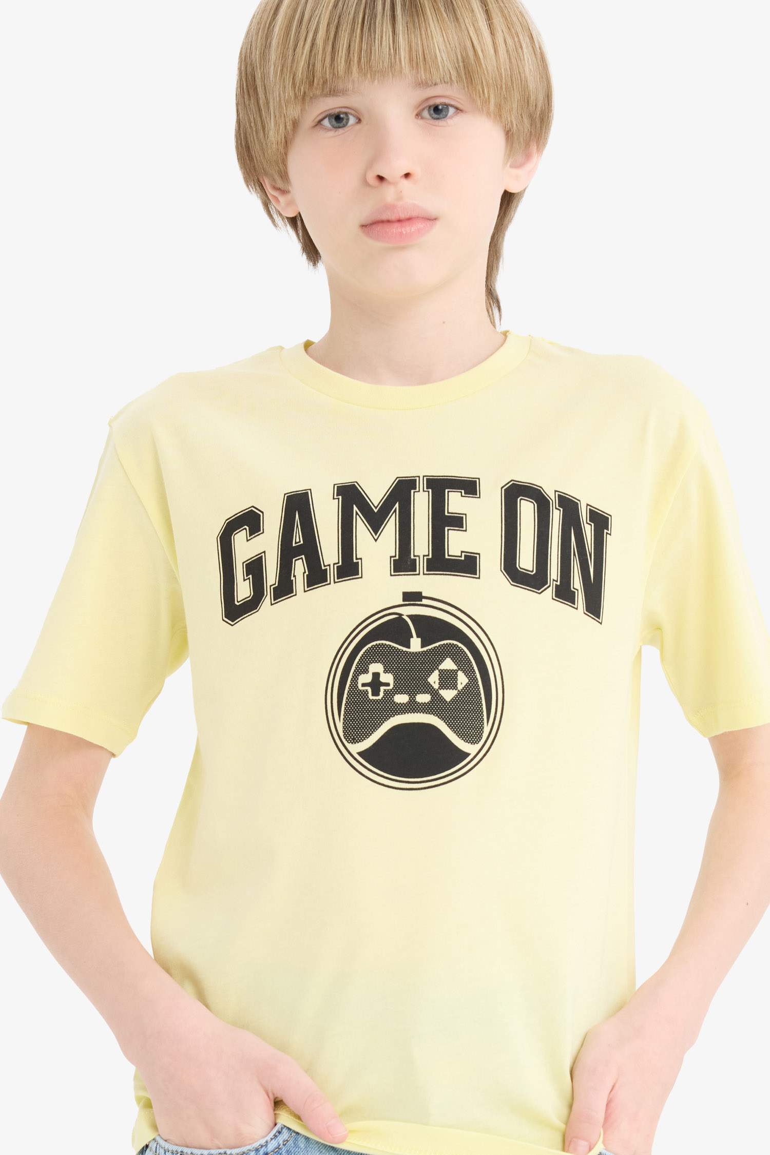 تيشيرت نص ردن ولادي مطبوع قصة عادية بياخة مستديرة