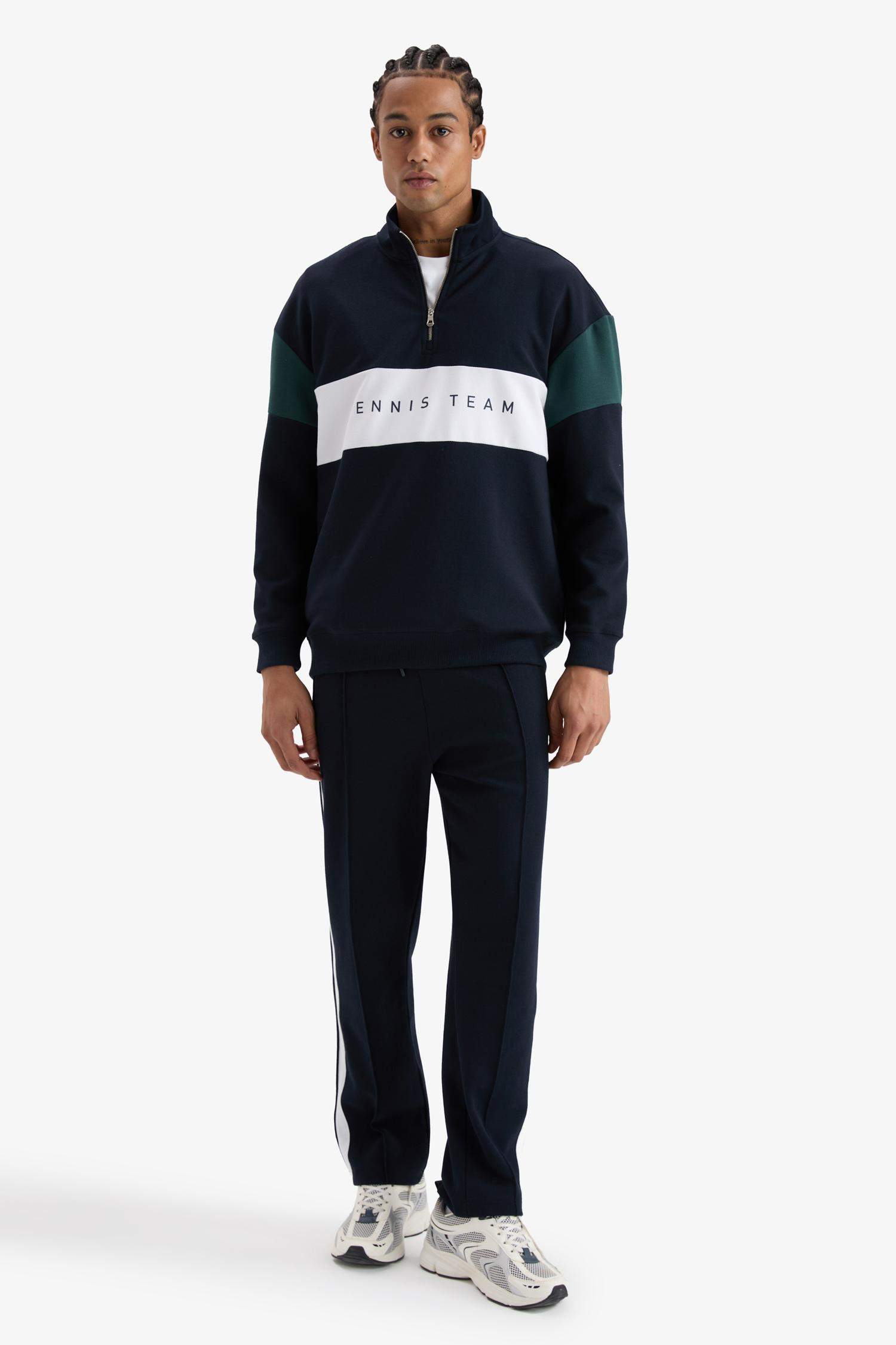 DeFactoFit Boxy Fit Stand Collar Half Zippered Sweatshirt