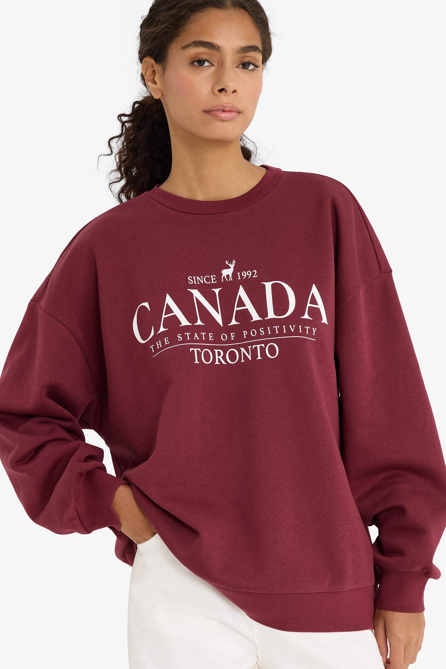 Sweatshirt oversize imprimé en tissu épais à col rond