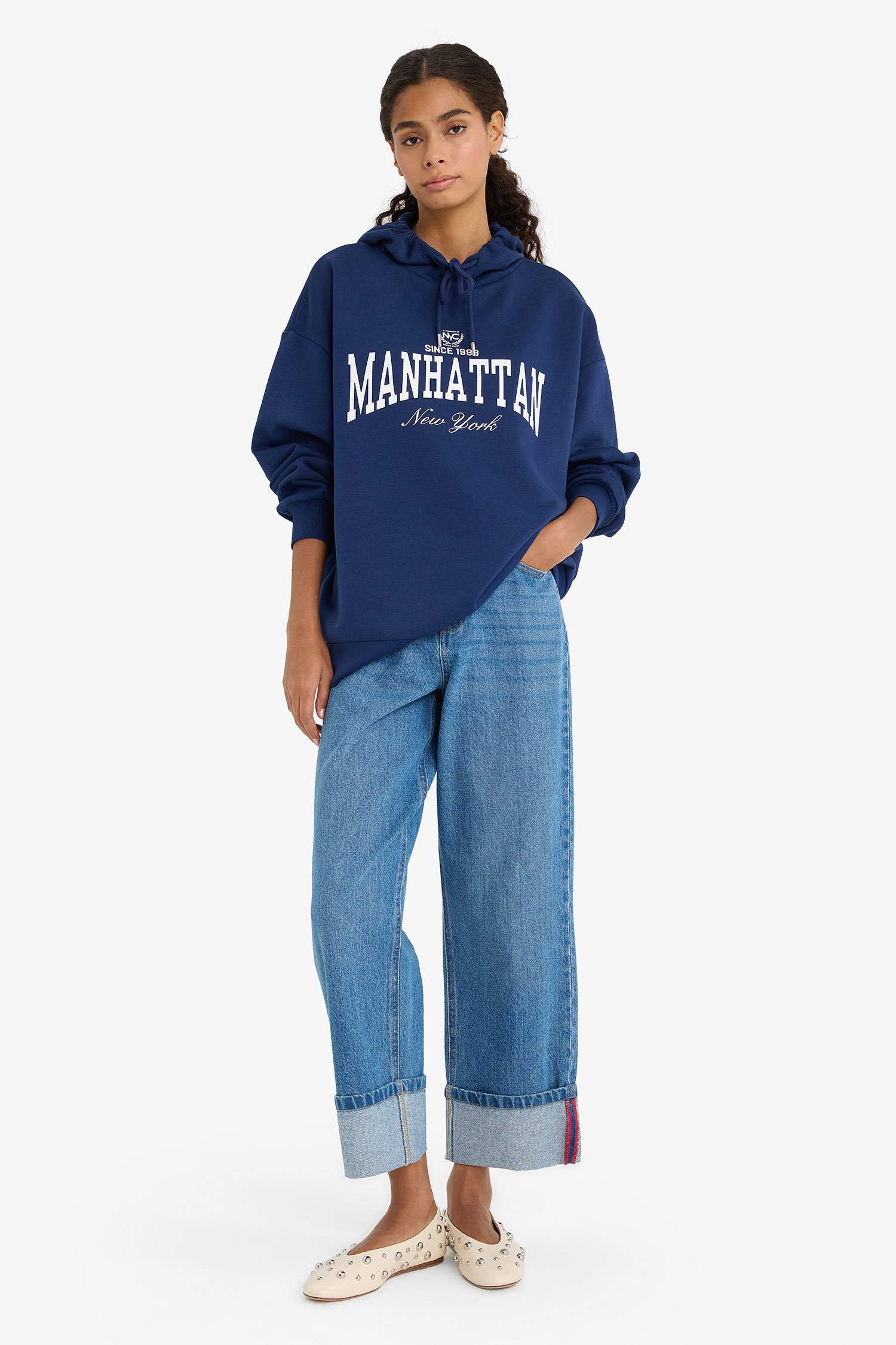 Oversize Fit Hooded Printed Thick Fabric Sweatshirt