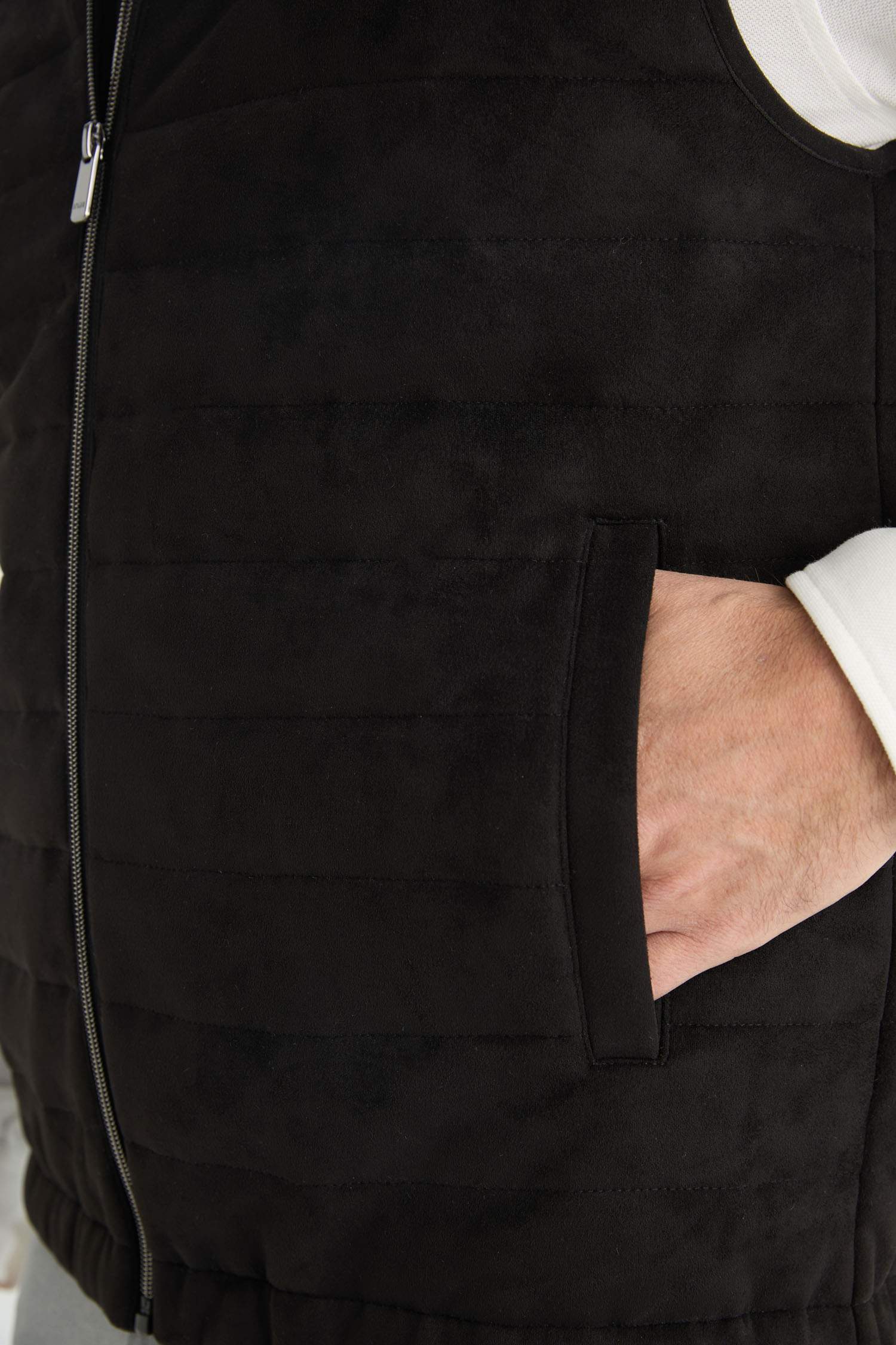 Slim Fit Dar Kesim Dik Yaka Astarlı Fermuarlı Cepli Mevsimlik Baharlık Süet Yelek